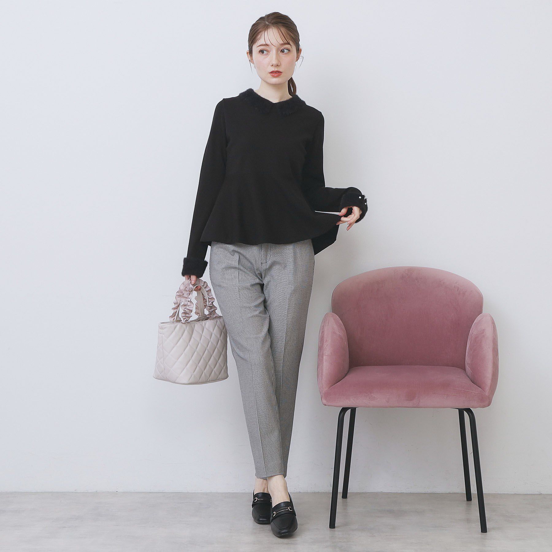 index「フェザードッキングペプラムニット【洗濯機OK】」|ニット・セーター|