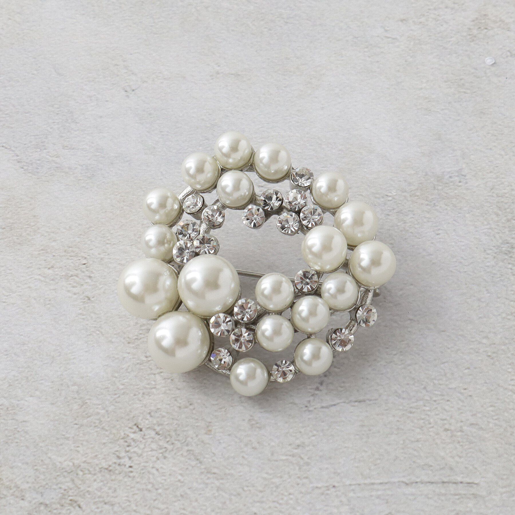 OPAQUE.CLIP「フェイクパール&times;ビジューブローチ」|ブローチ・コサージュ|シルバー(006)