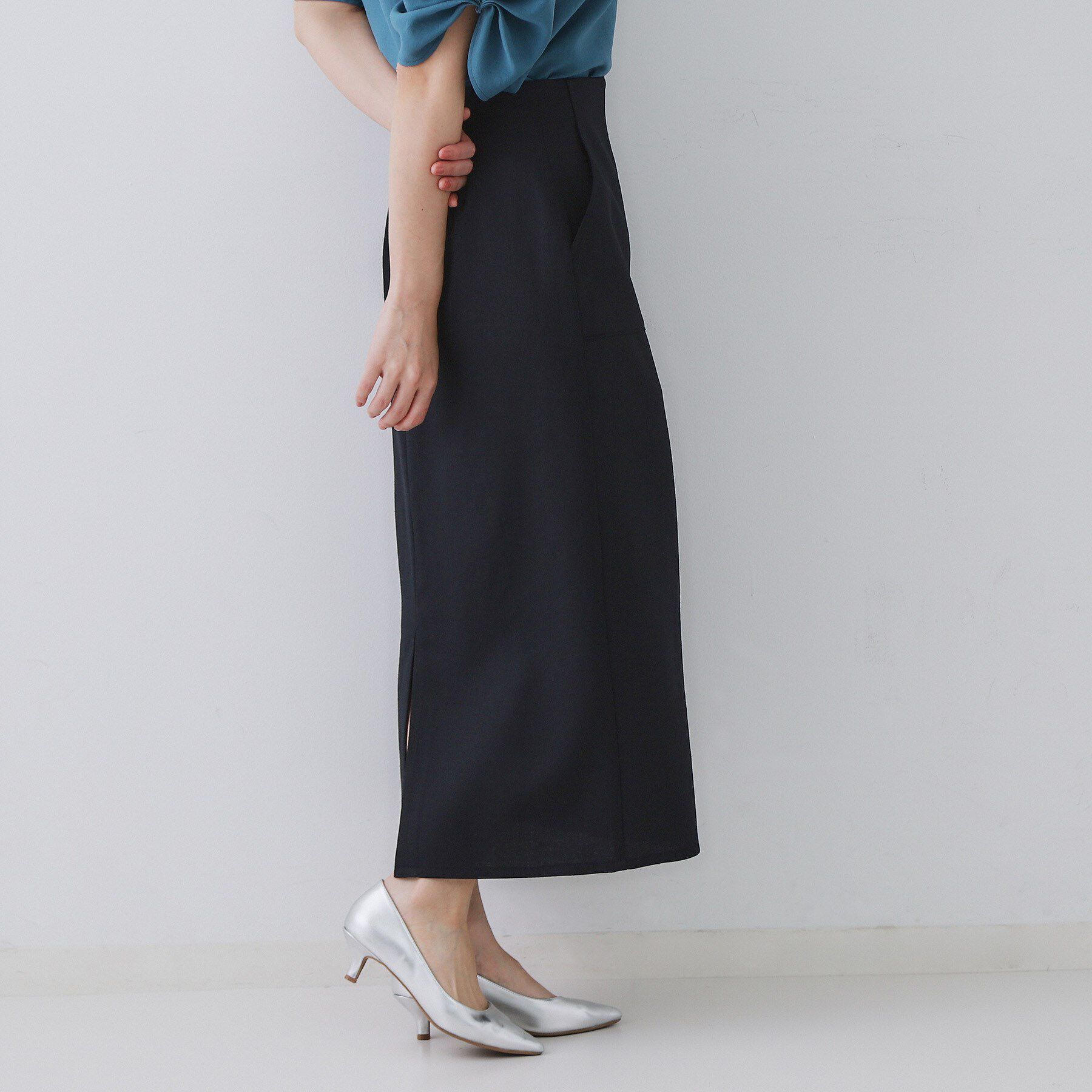 OPAQUE.CLIP「《美人百花掲載》ストレッチリネンライクタイトスカート【洗濯機洗い可】」|スカート|