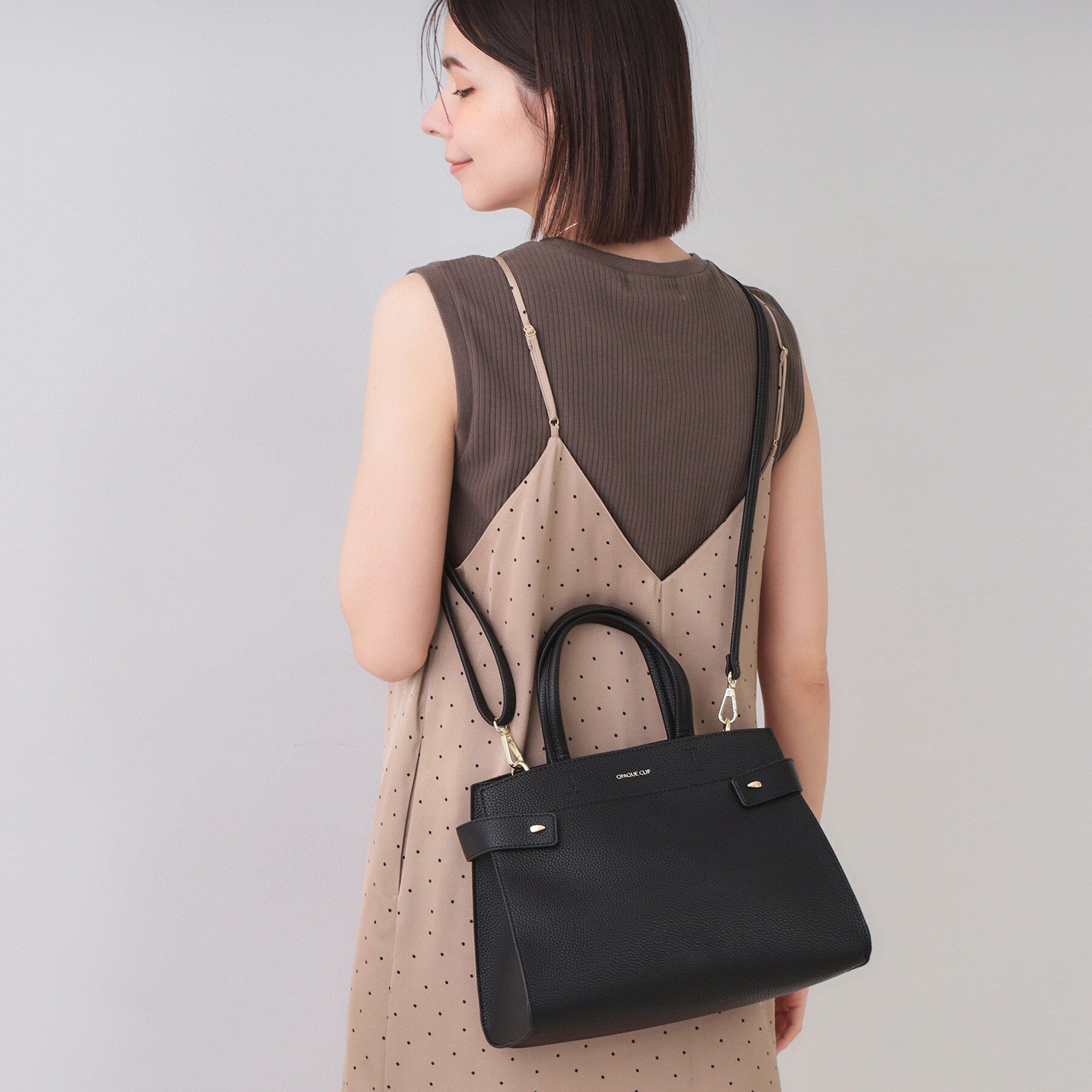 OPAQUE.CLIP「【軽量/2WAY/通勤対応】コメットデザインミドルバッグ」|ショルダー・メッセンジャー|ブラック(019)