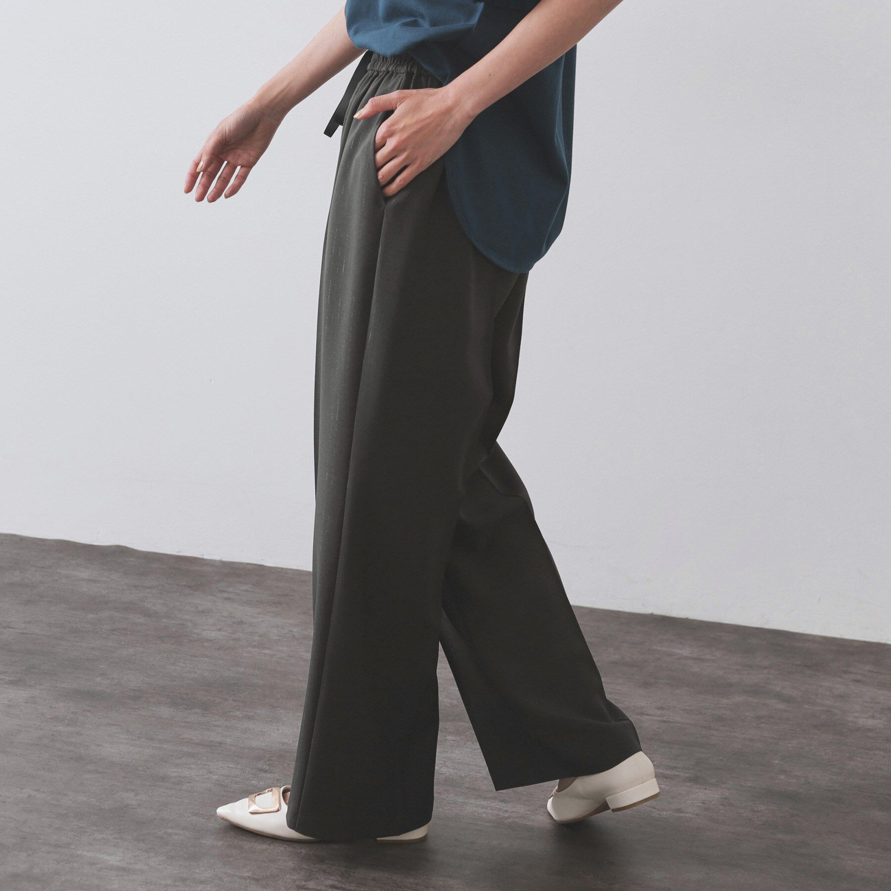 OPAQUE.CLIP「ラメストライプイージーワイドパンツ/セットアップ可【洗濯機洗い可/防シワ/吸水速乾】」|その他|