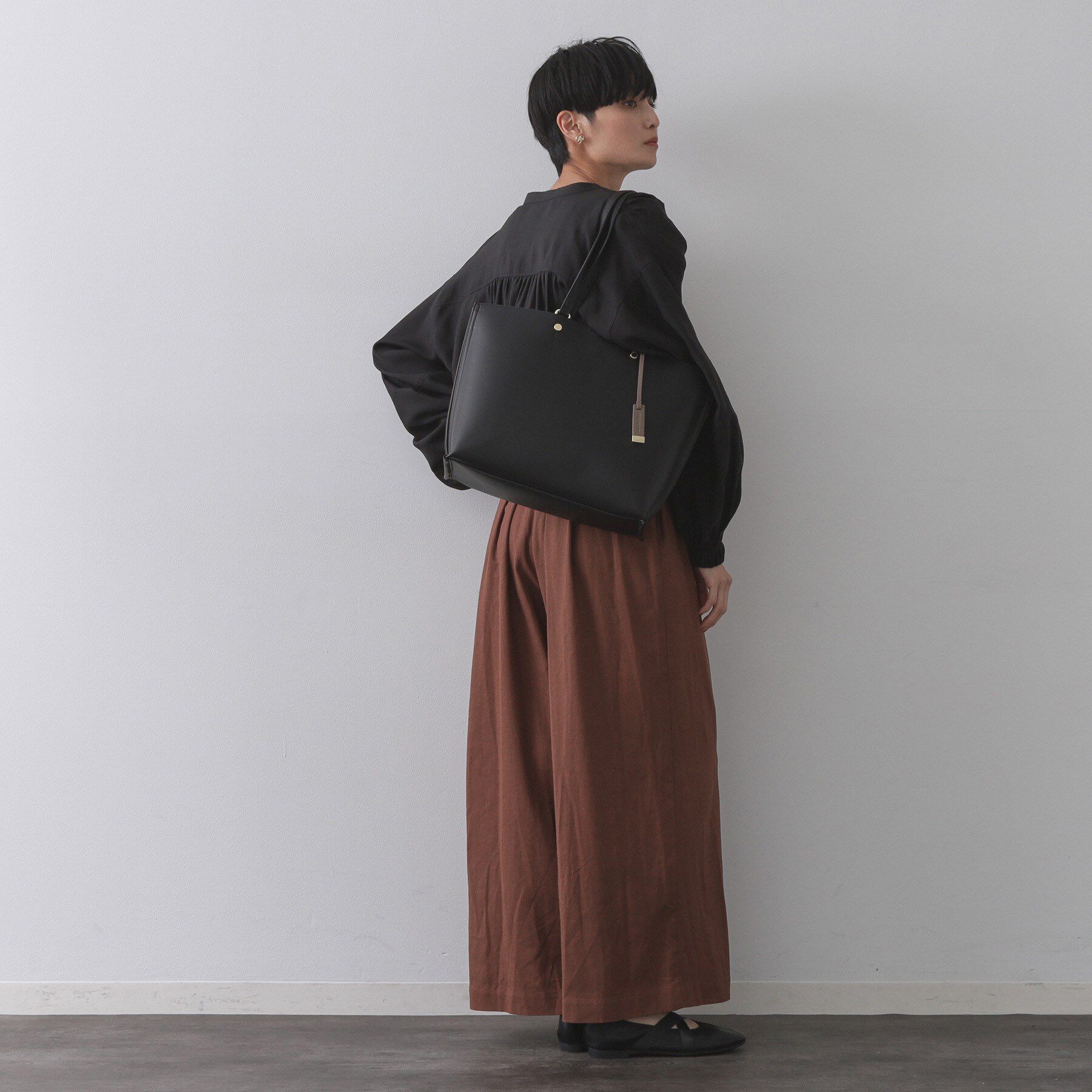 OPAQUE.CLIP「【名品/A4サイズ対応】バイカラースムーストートバッグ」|トートバッグ|