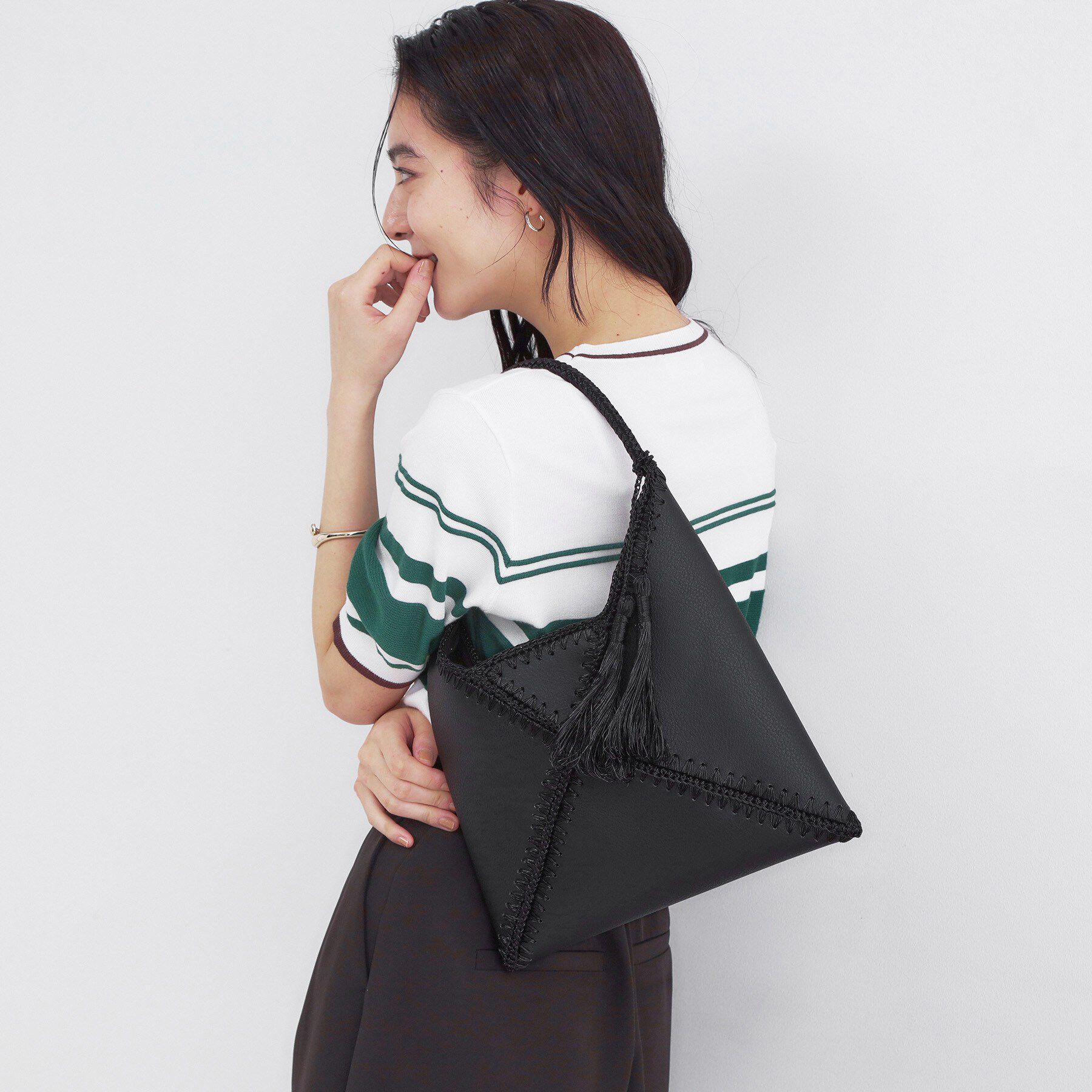 OPAQUE.CLIP「ラメコンビデザインハンドバッグ」|ハンドバッグ|ブラック(019)