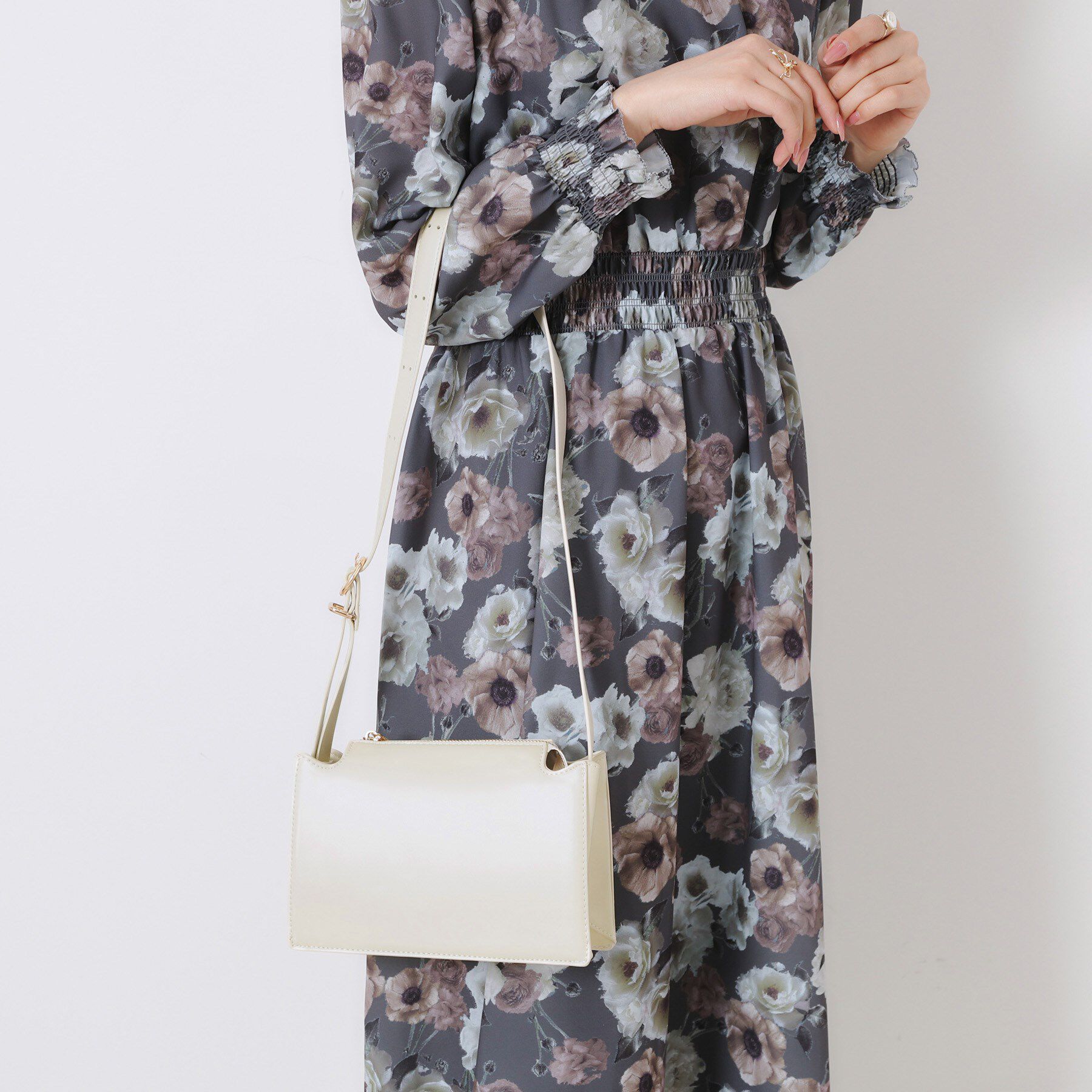 Couture broach「スクエアミニショルダーバッグ」|ショルダー・メッセンジャー|