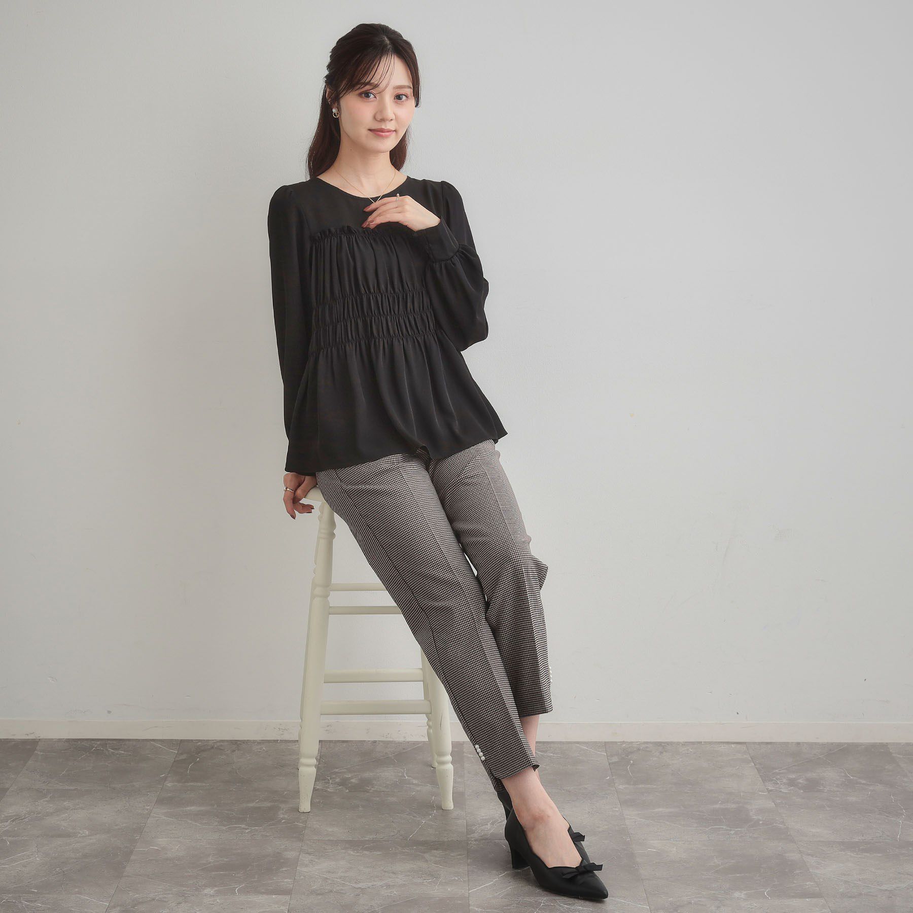 Couture broach「【通勤・美脚見え・あったか】裏起毛パール調スカラ裾デザインパンツ」|その他|