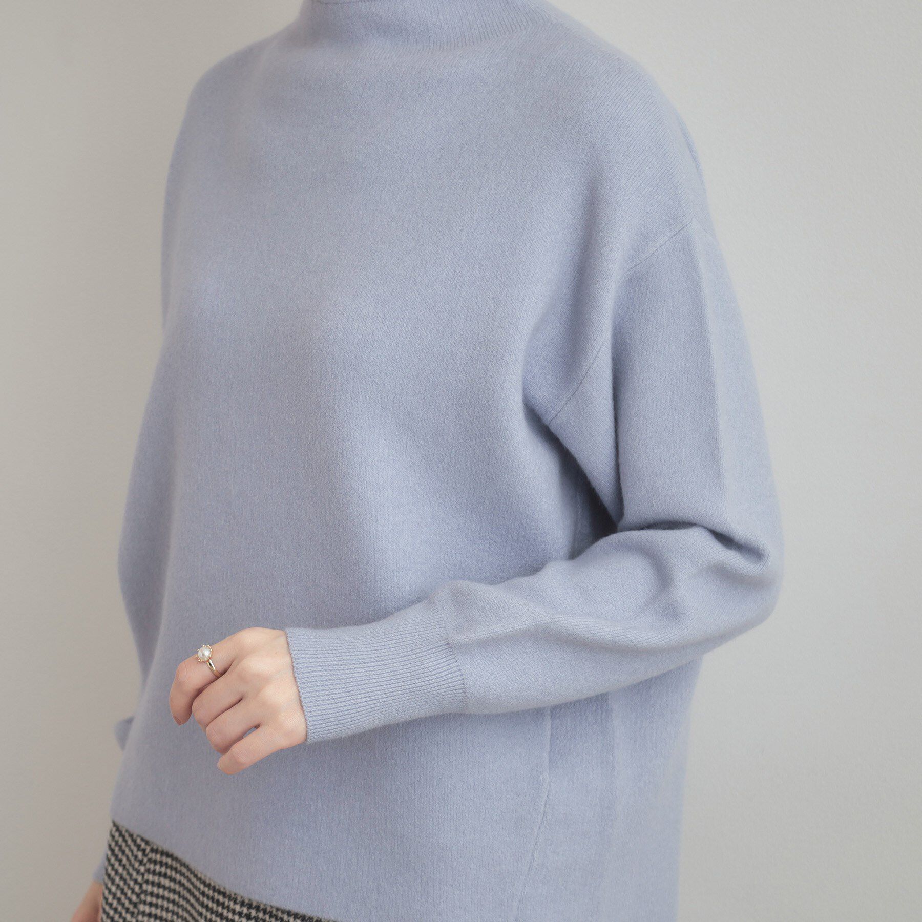 Couture broach「【ゆるふわ・通勤】リッシュアンゴラ バックパール調ニット」|ニット・セーター|