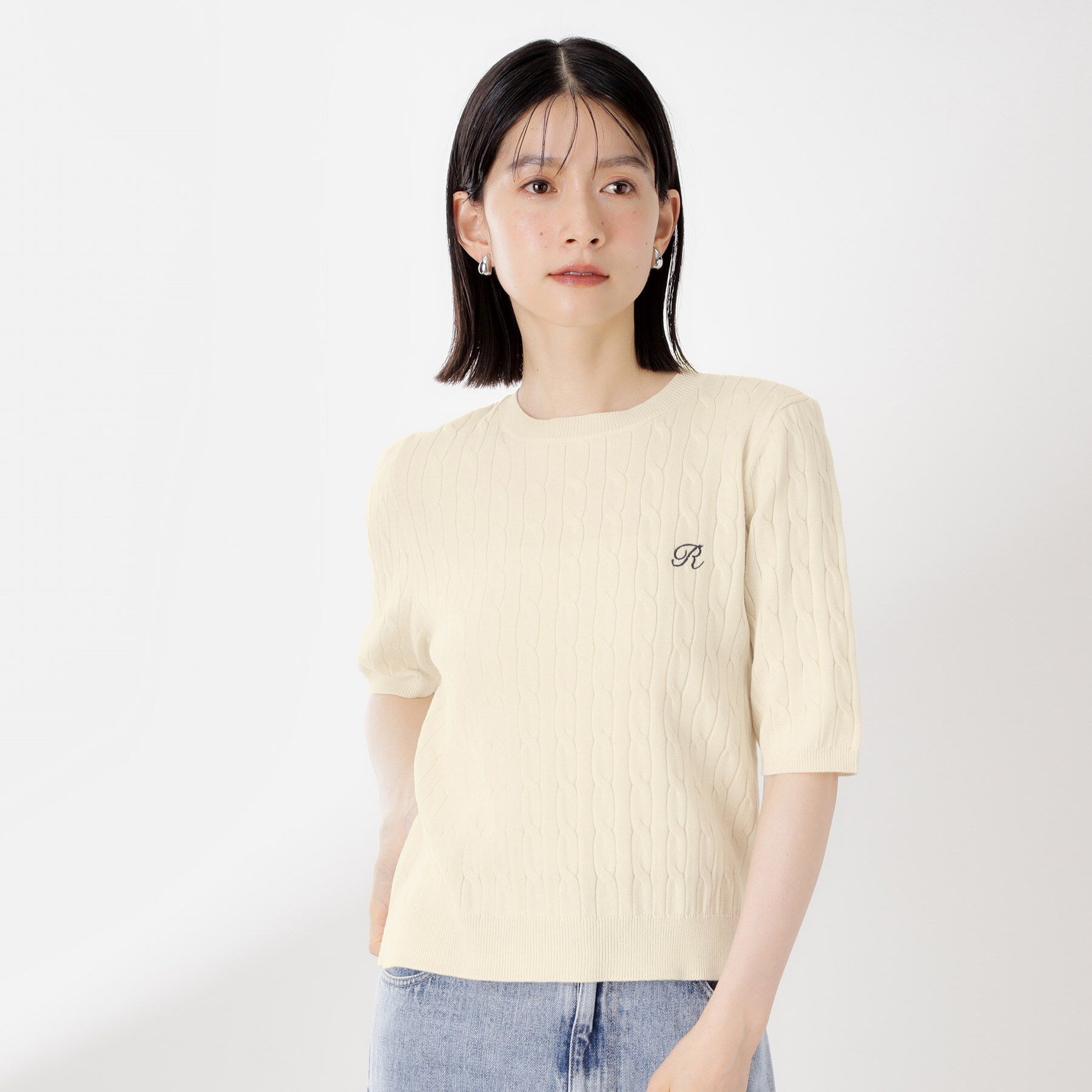 THE SHOP TK「ワンポイント刺繍ケーブル半袖ニット【洗濯機OK】」|ニット・セーター|アイボリー(004)