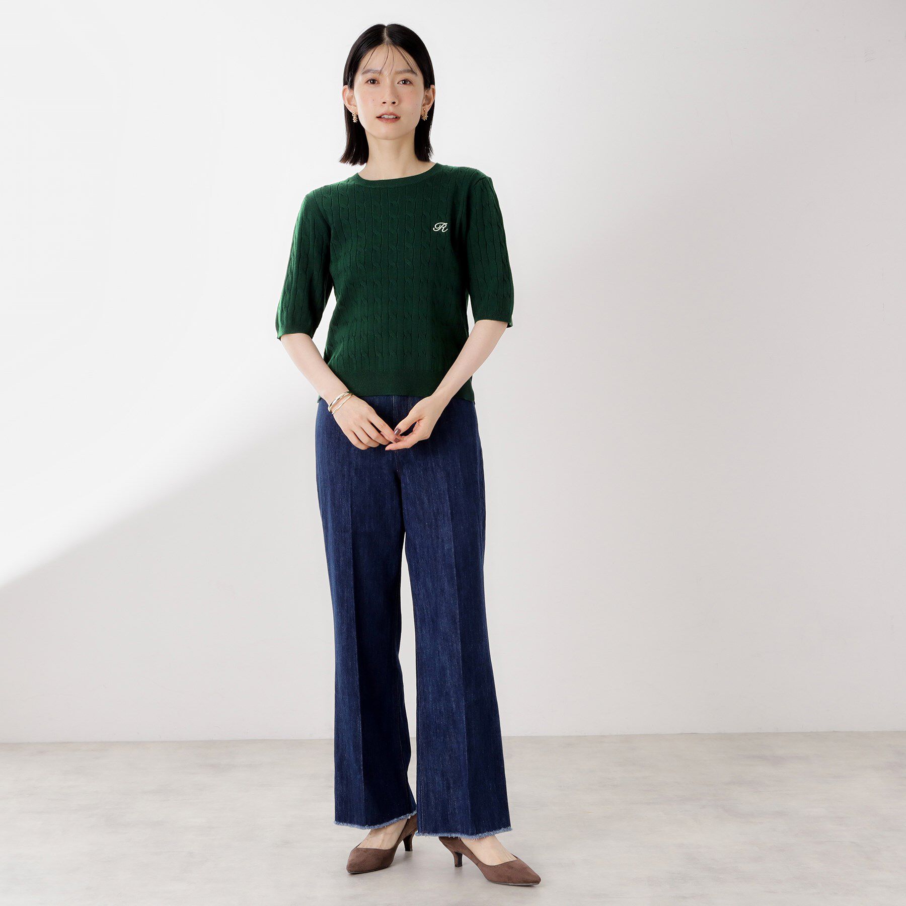 THE SHOP TK「ワンポイント刺繍ケーブル半袖ニット【洗濯機OK】」|ニット・セーター|