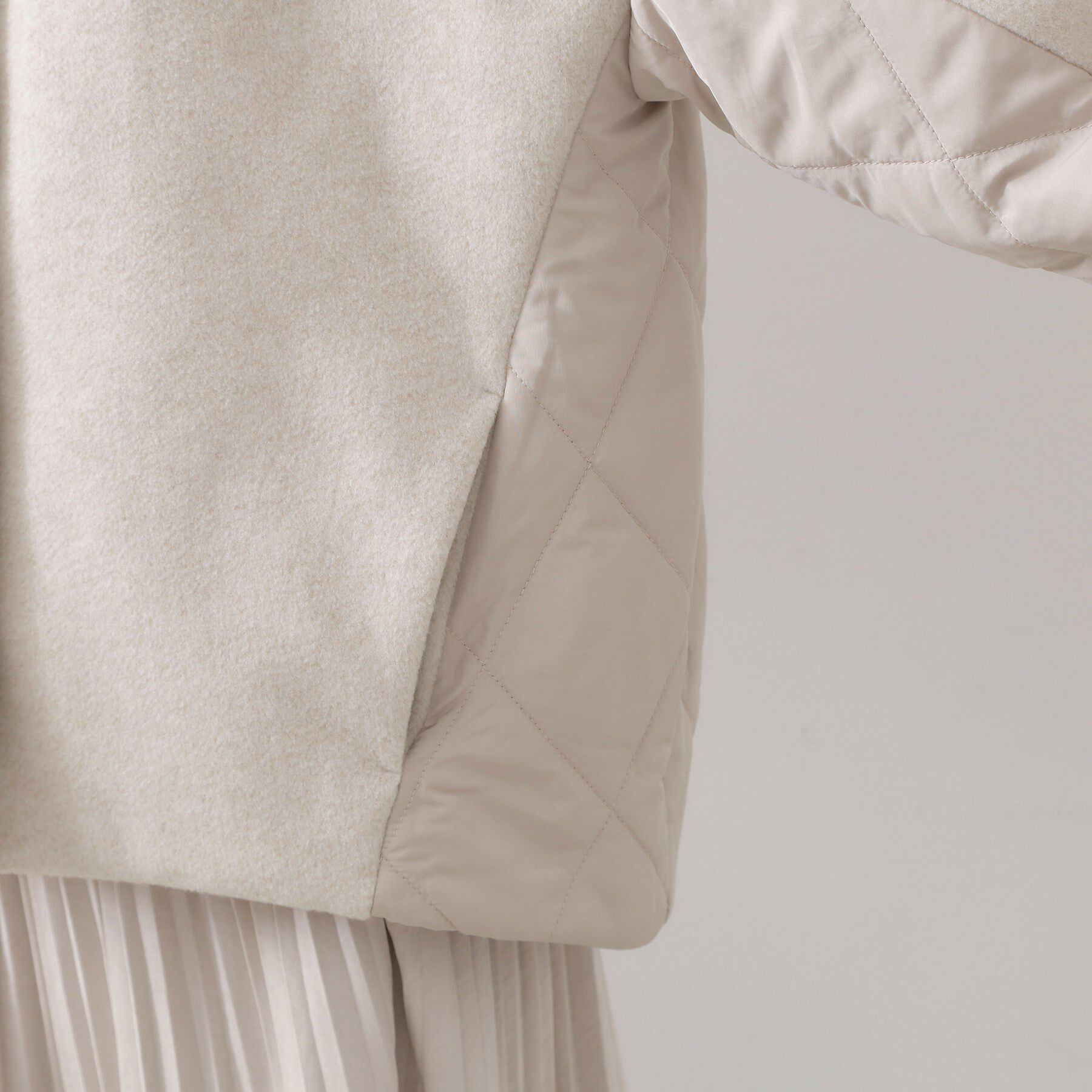 THE SHOP TK「前後で印象が変わる ドッキングノーカラージャケット」|ノーカラージャケット|