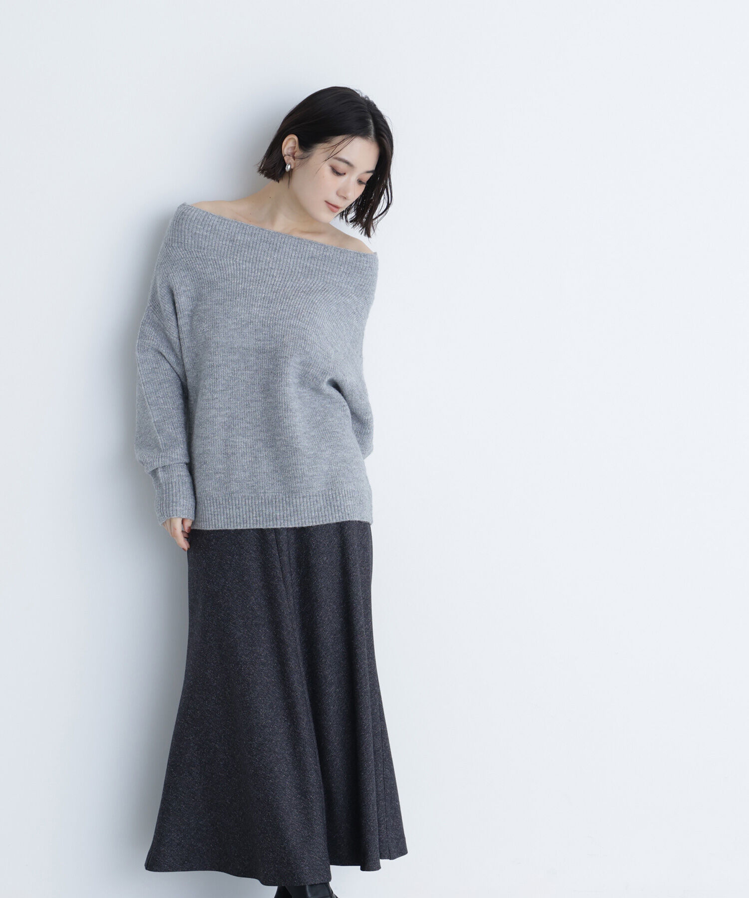  「オフショルボクシーラメニット」|ニット・セーター|