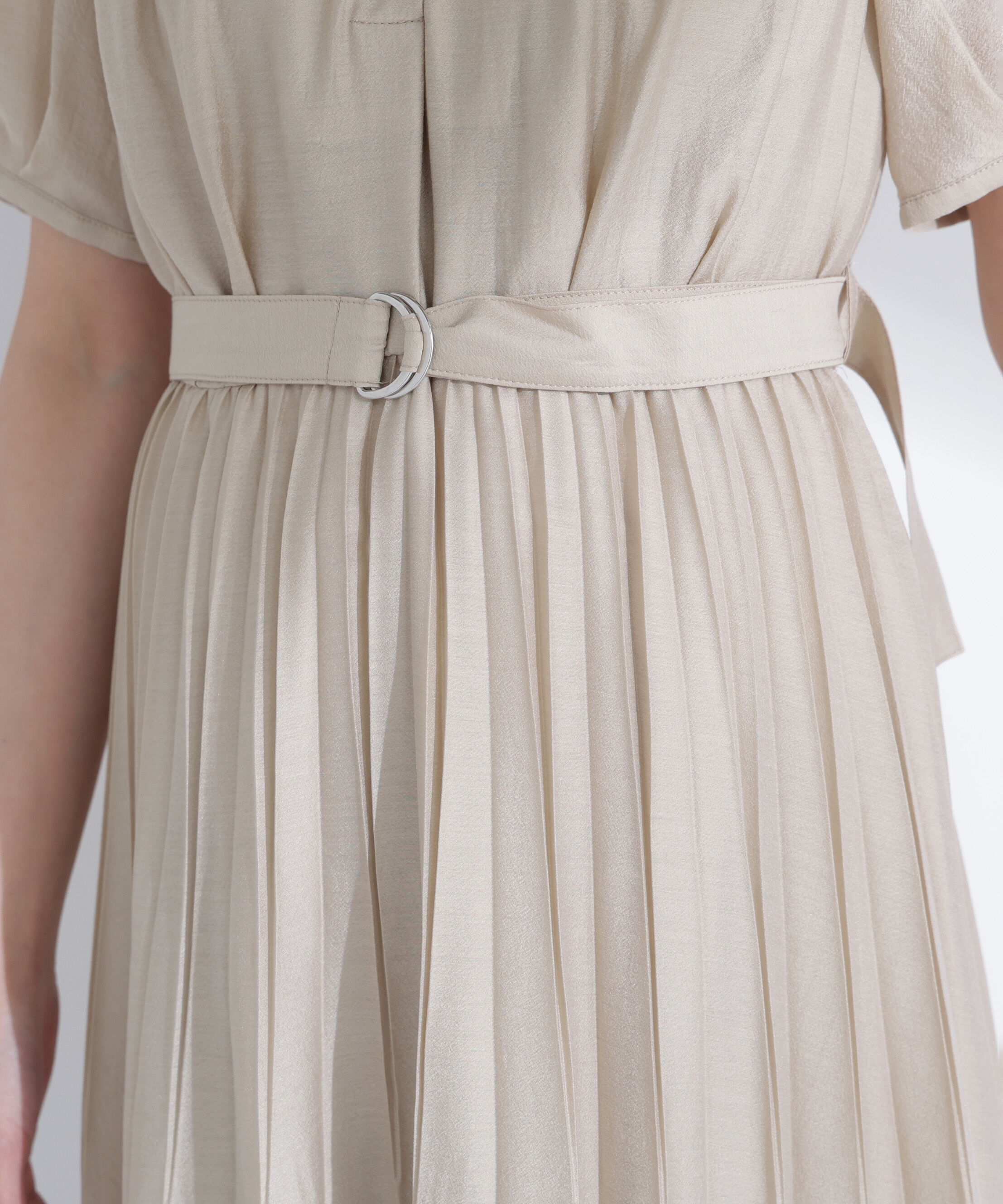  「フロントボタンプリーツワンピース」|ワンピース|