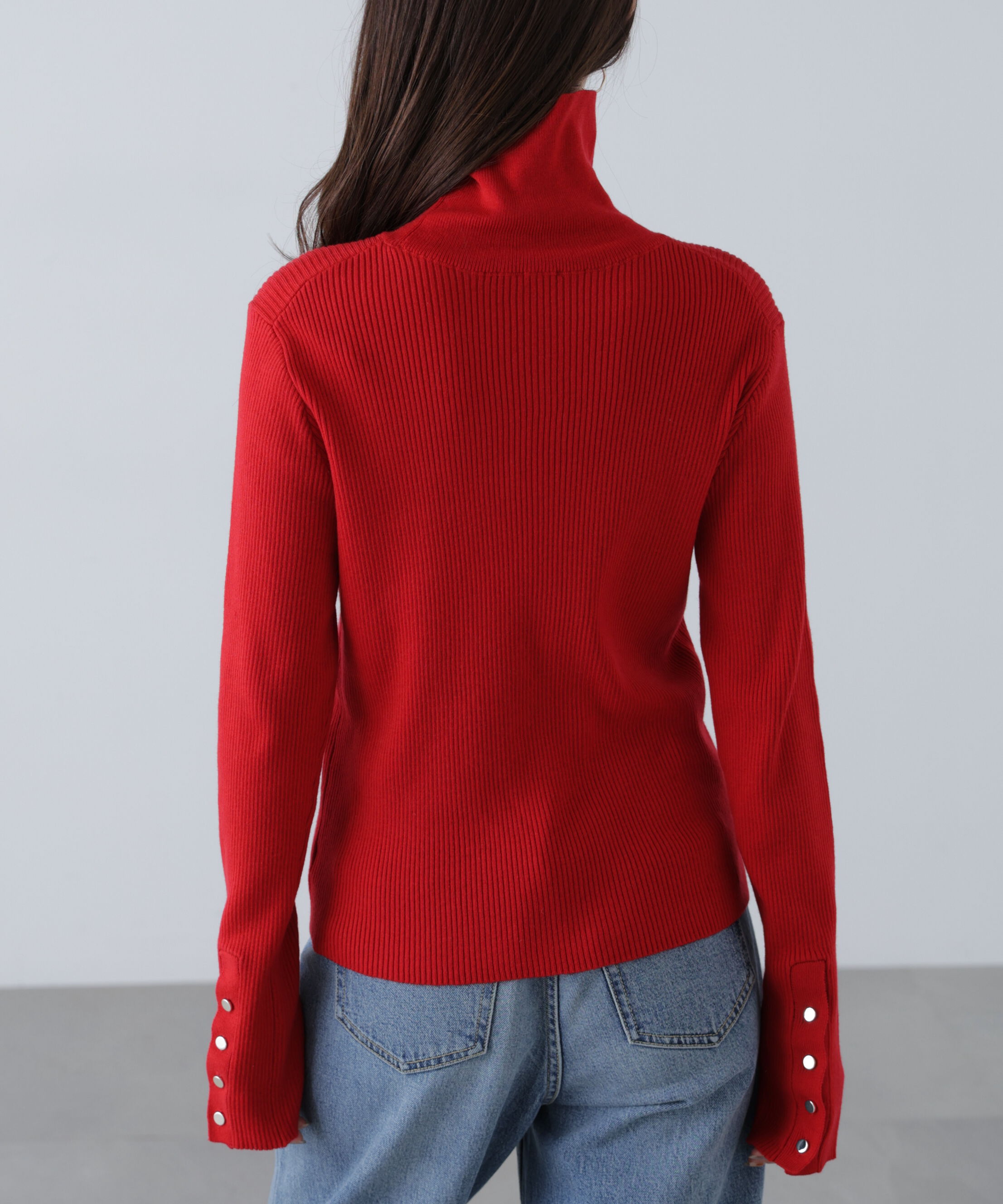  「袖金ボタンリブタートルニット」|ニット・セーター|