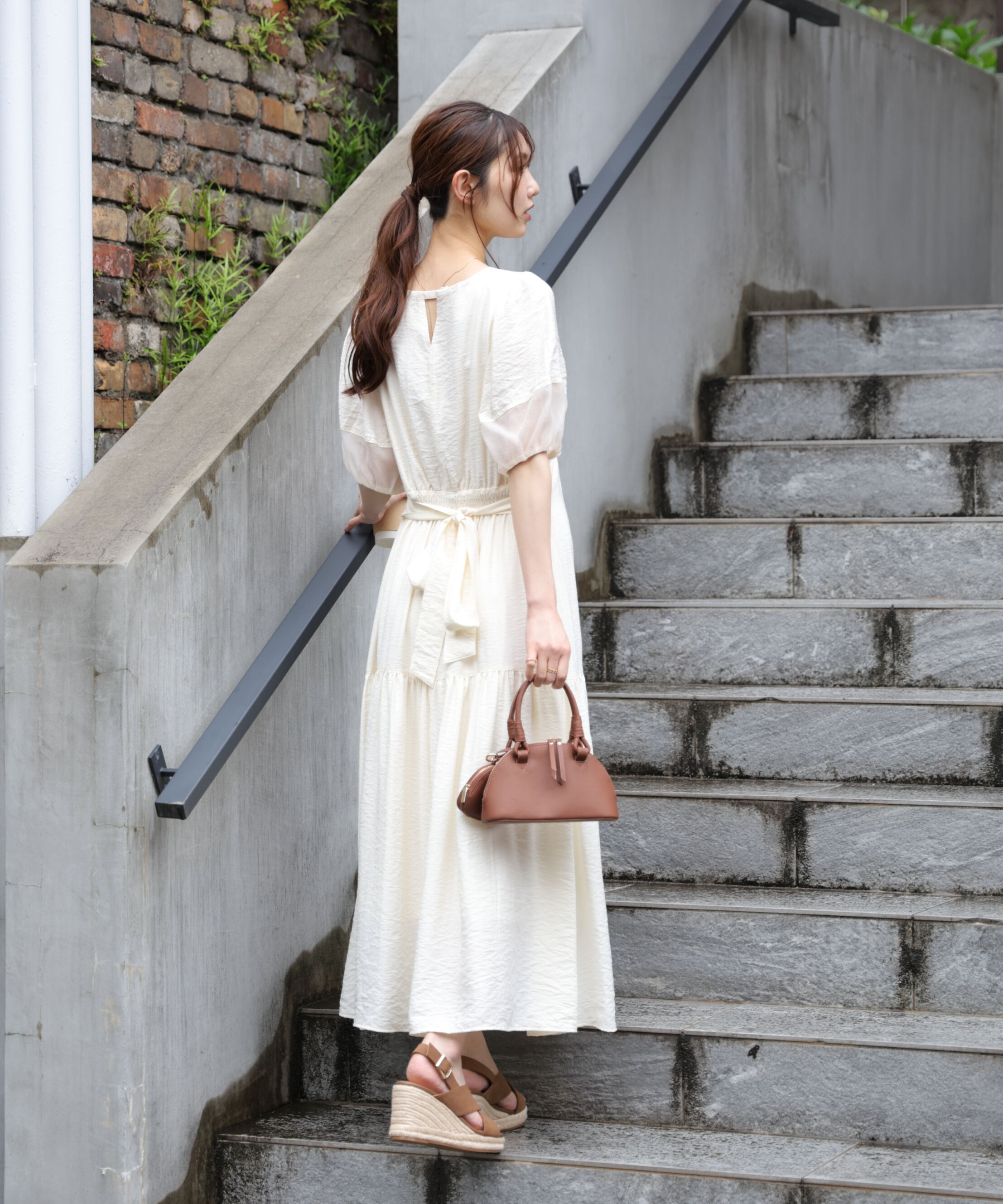  「ランタンスリーブバックリボンワンピース」|ワンピース|