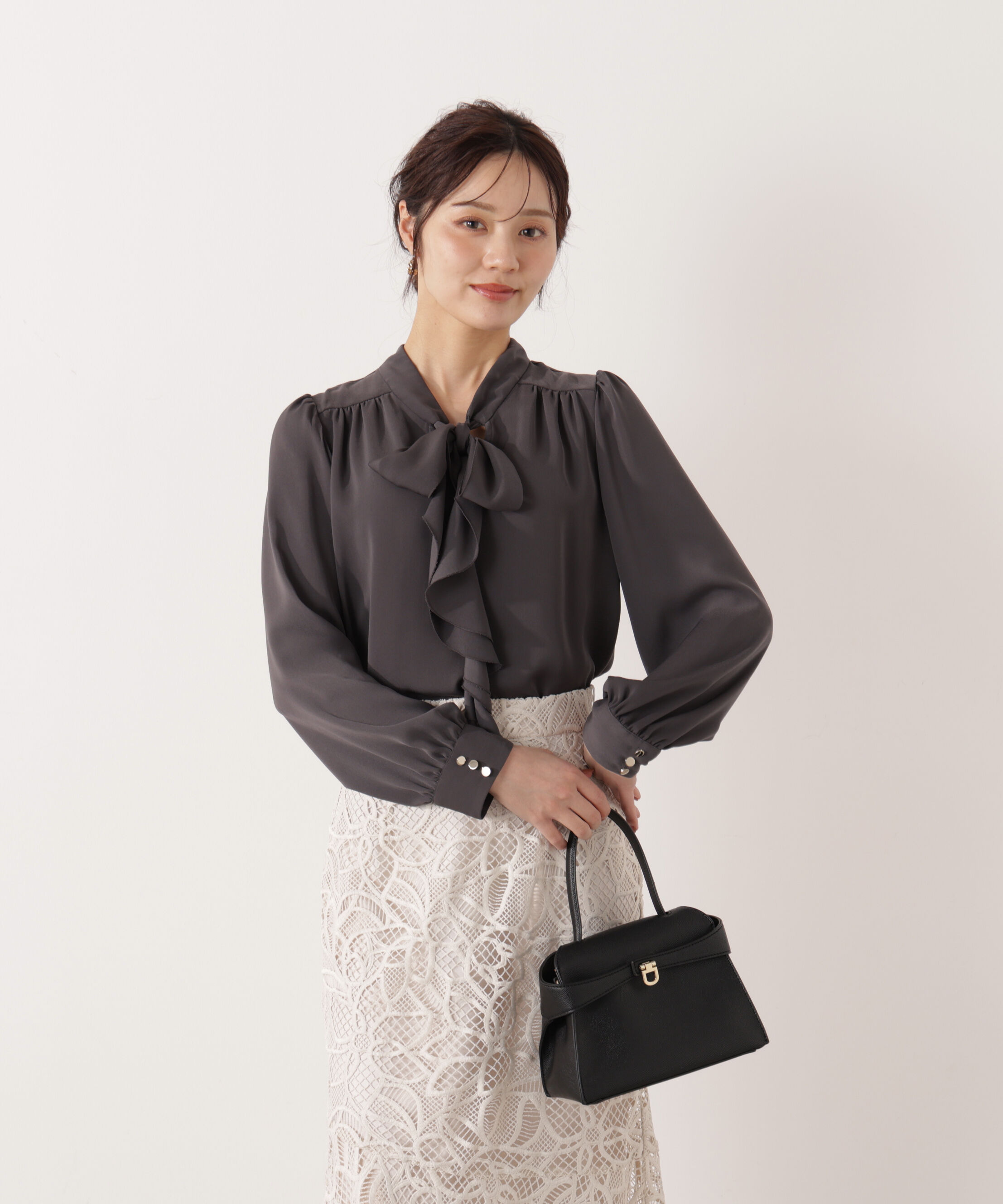 PROPORTION BODY DRESSING「ラッフルリボンブラウス　26SS」|シャツ・ブラウス|