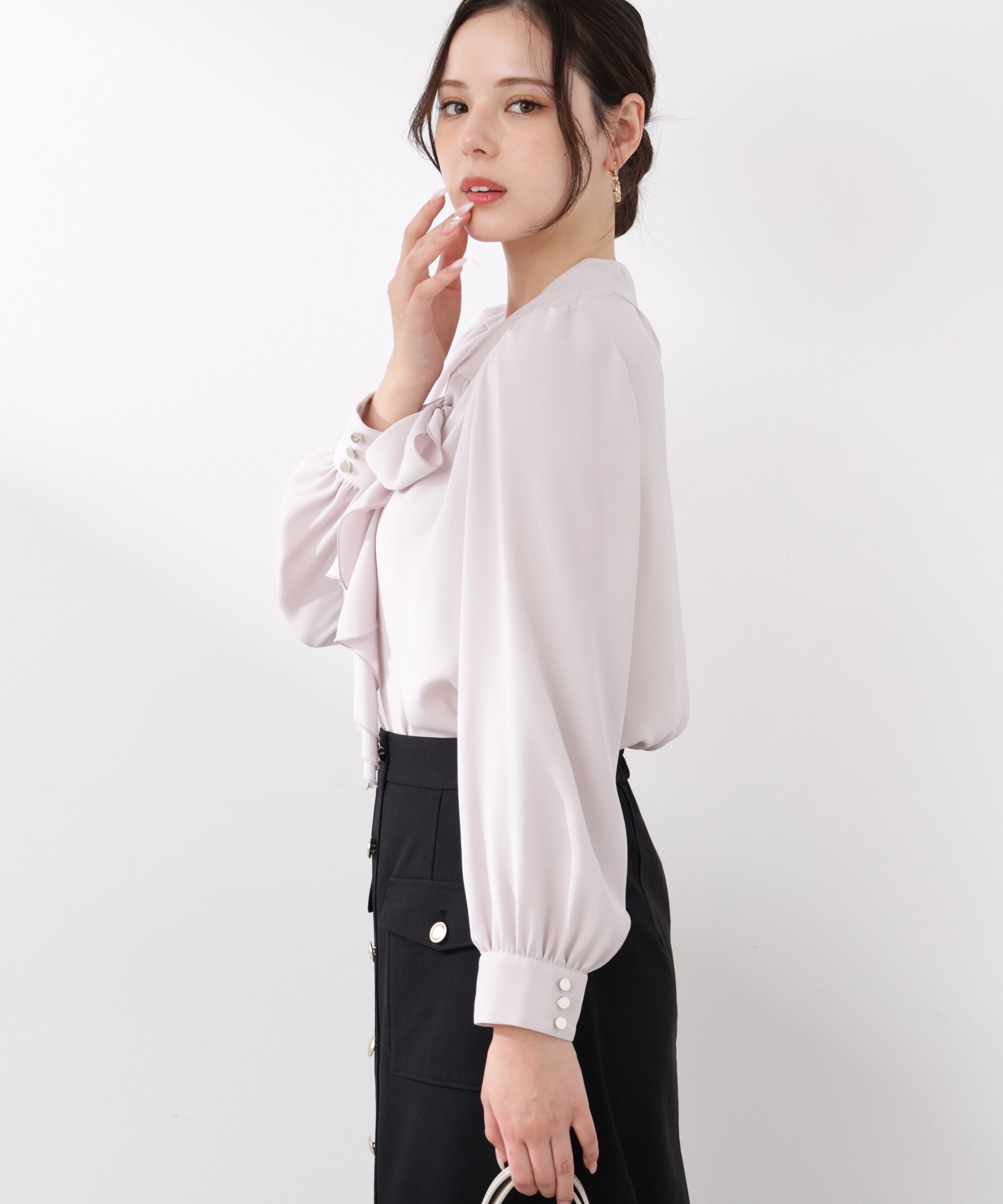 PROPORTION BODY DRESSING「ラッフルリボンブラウス　26SS」|シャツ・ブラウス|