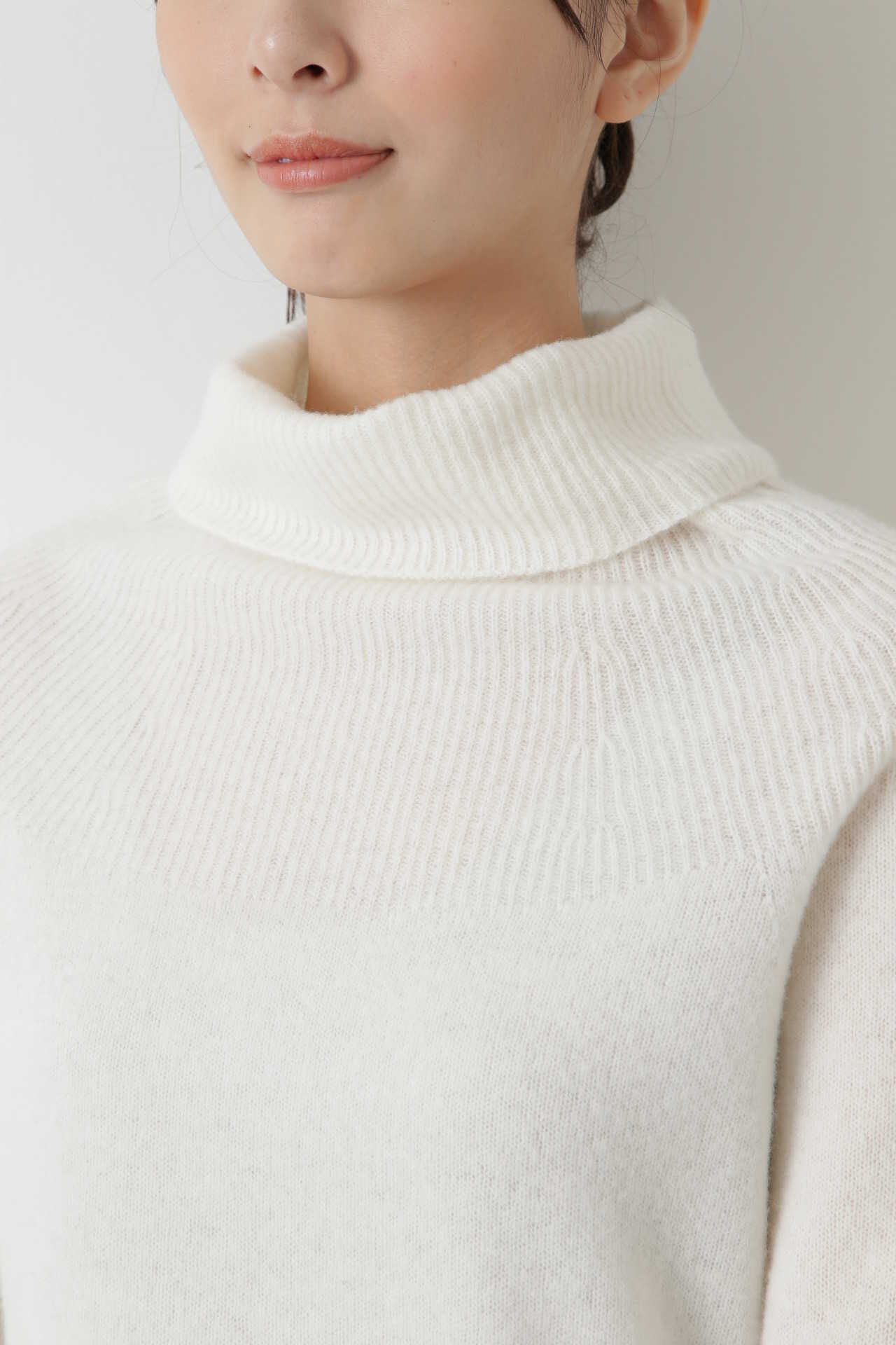  「オフタートルニット」|ニット・セーター|