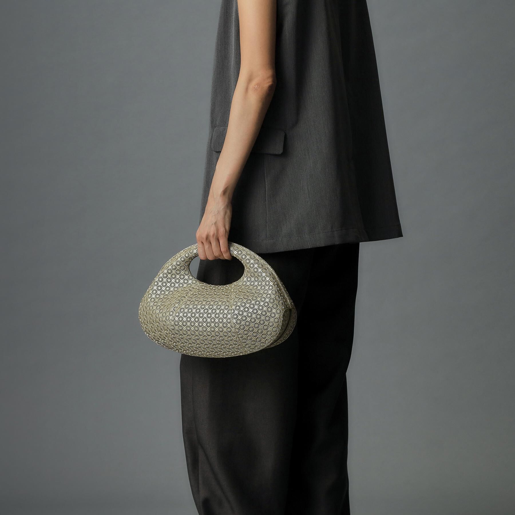 HIROKO HAYASHI「GIRASOLE（ジラソーレ）クロワッサンバッグL」|ハンドバッグ|