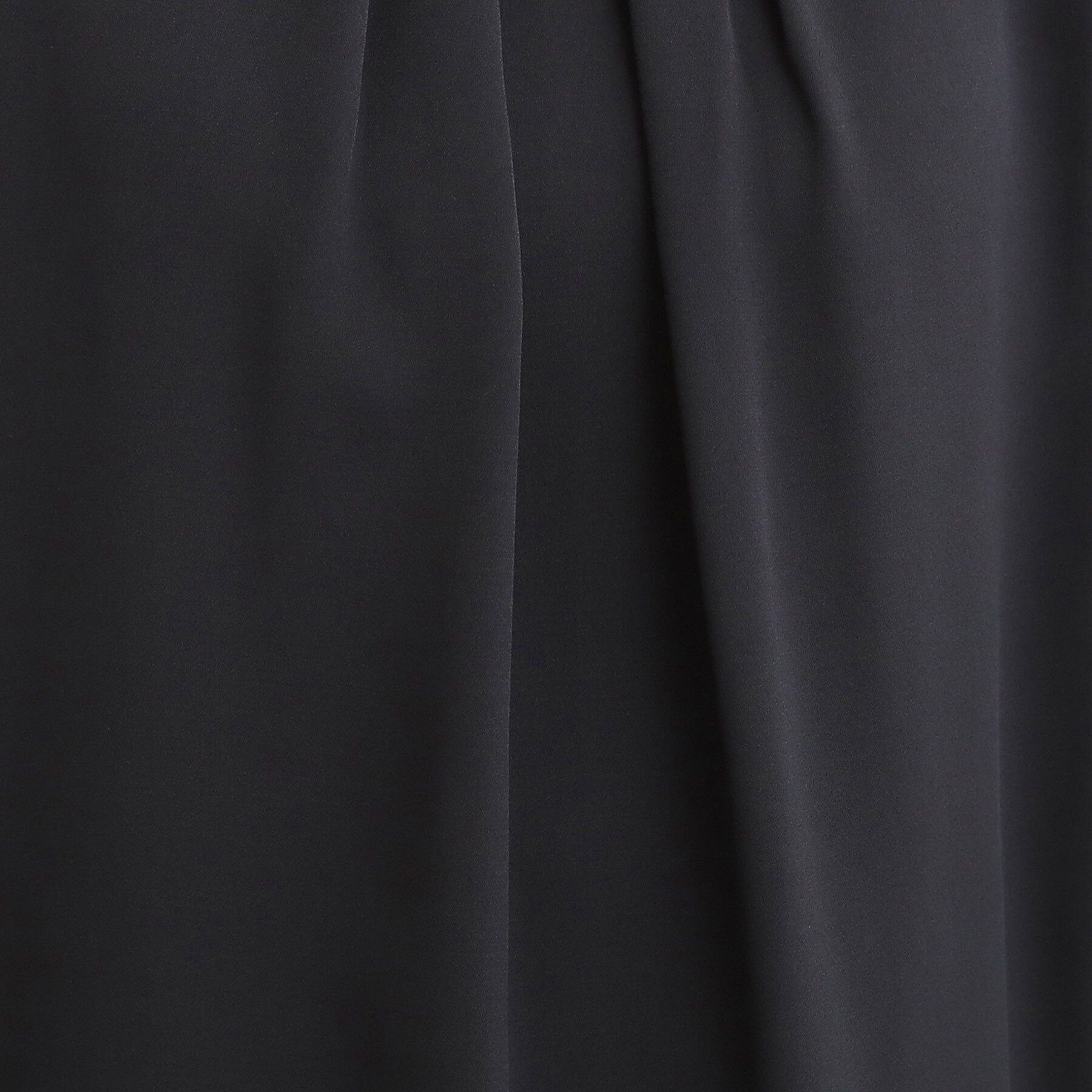 SHOO･LA･RUE「【洗濯機可/通勤/裏地つき】プチフリルで上品に クルーネックブラウス」|シャツ・ブラウス|