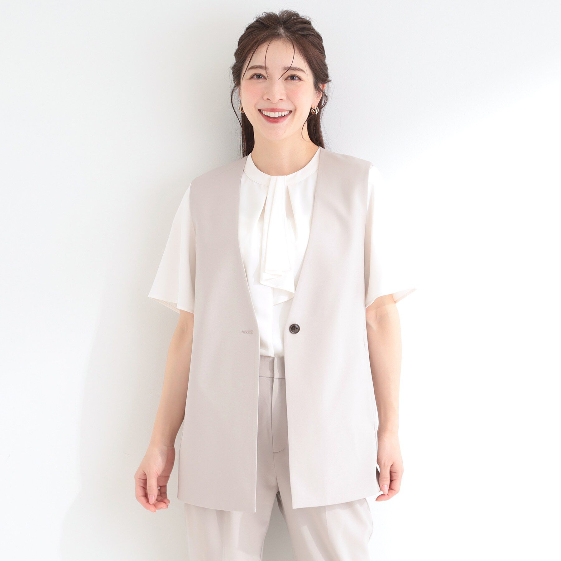 SHOO･LA･RUE「【セットアップ可/洗濯後しわになりにくい/S-LL】シンプルで合わせやすい ノーカラージレ」|ベスト・ジレ|