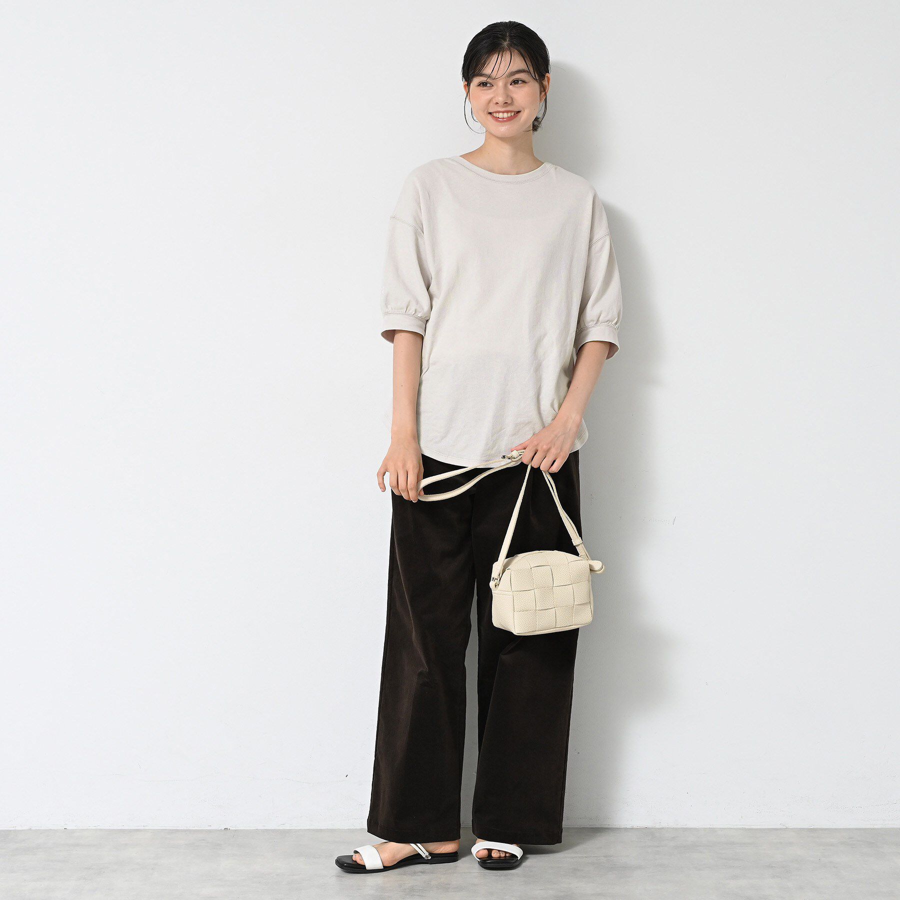 Dessin「【360度可愛い/前後2WAY/洗える】ライトコットンヘンリーカットソー」|Tシャツ・カットソー|