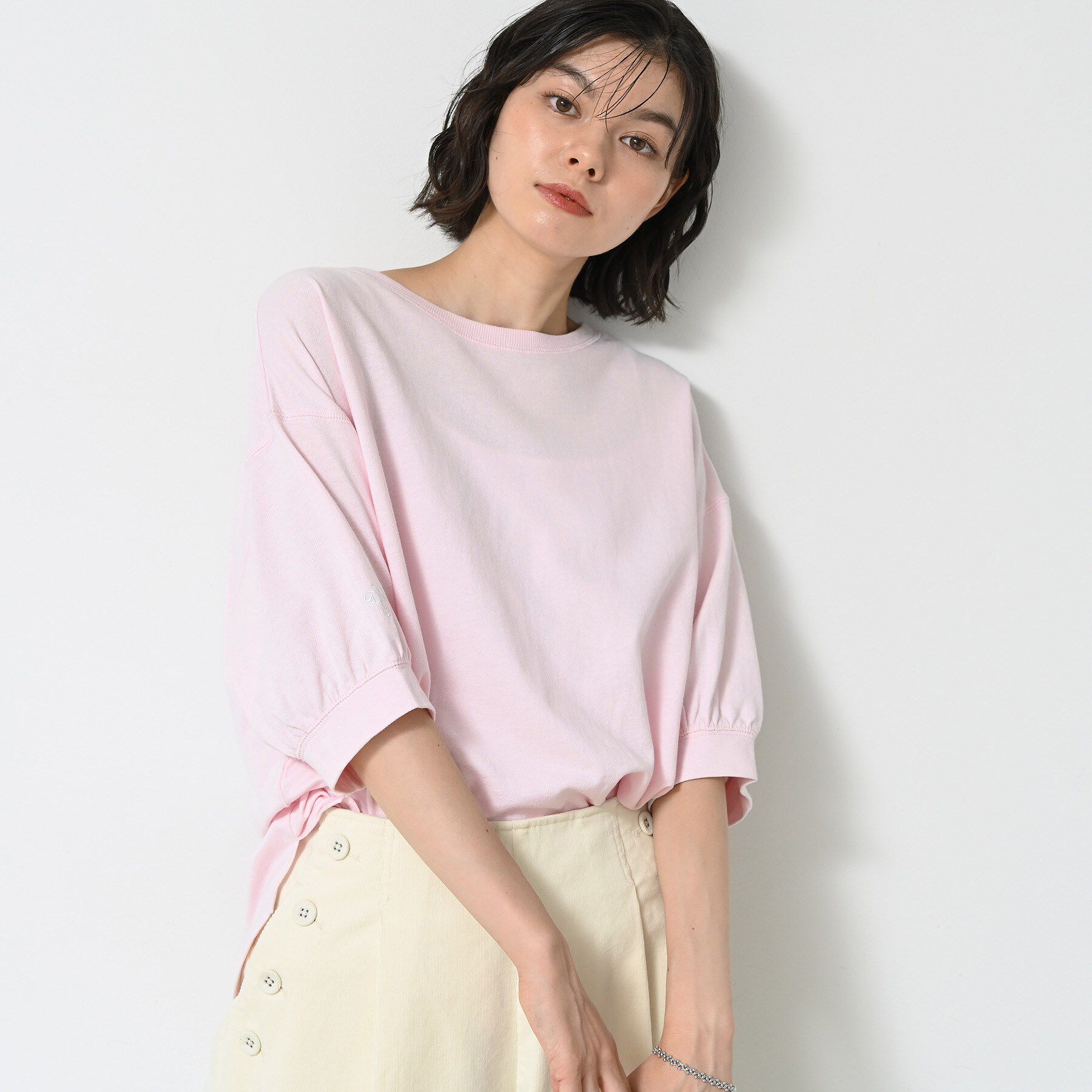 Dessin「【360度可愛い/前後2WAY/洗える】ライトコットンヘンリーカットソー」|Tシャツ・カットソー|