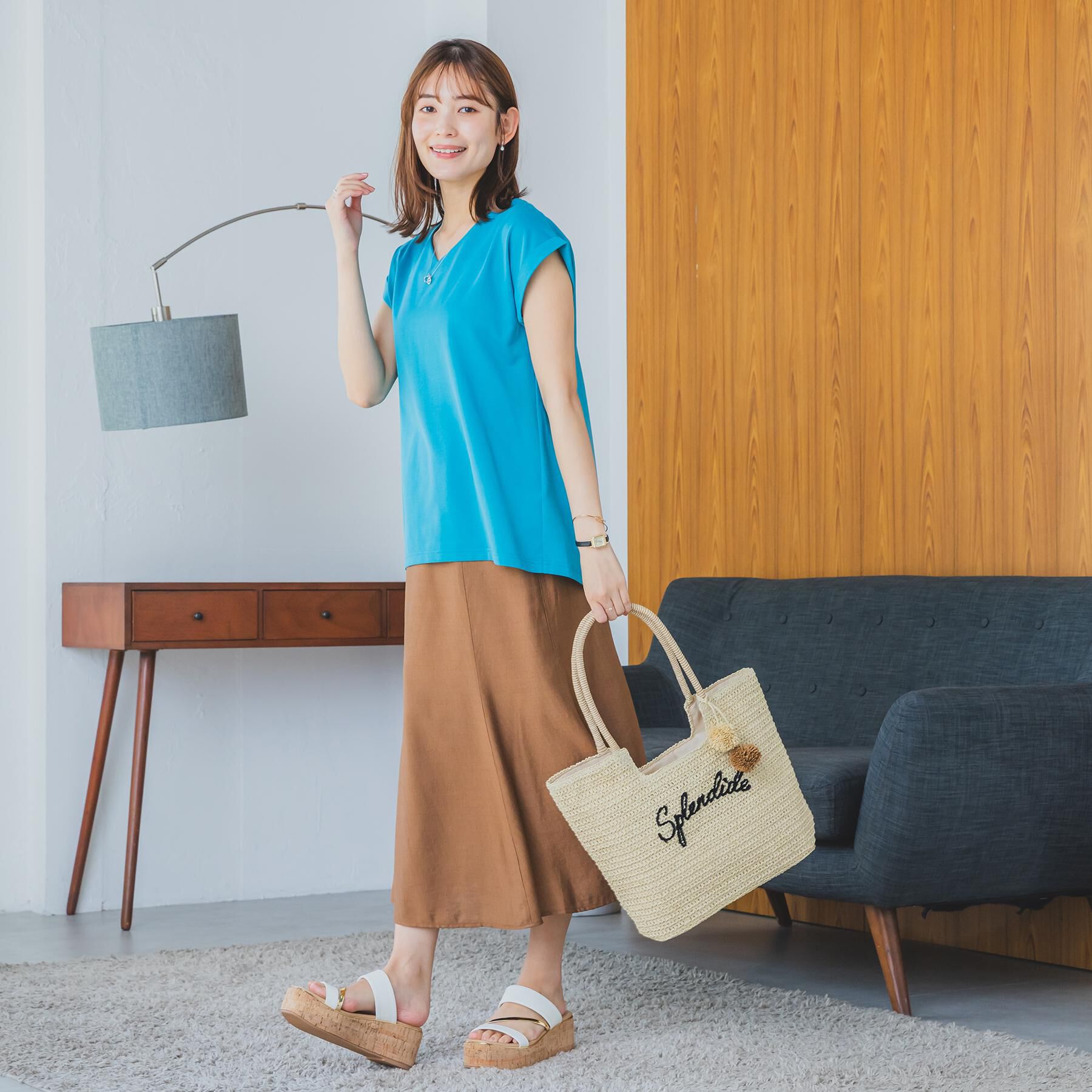 ITS&rsquo;DEMO「チャーム付ロゴ刺繍雑材トート」|トートバッグ|