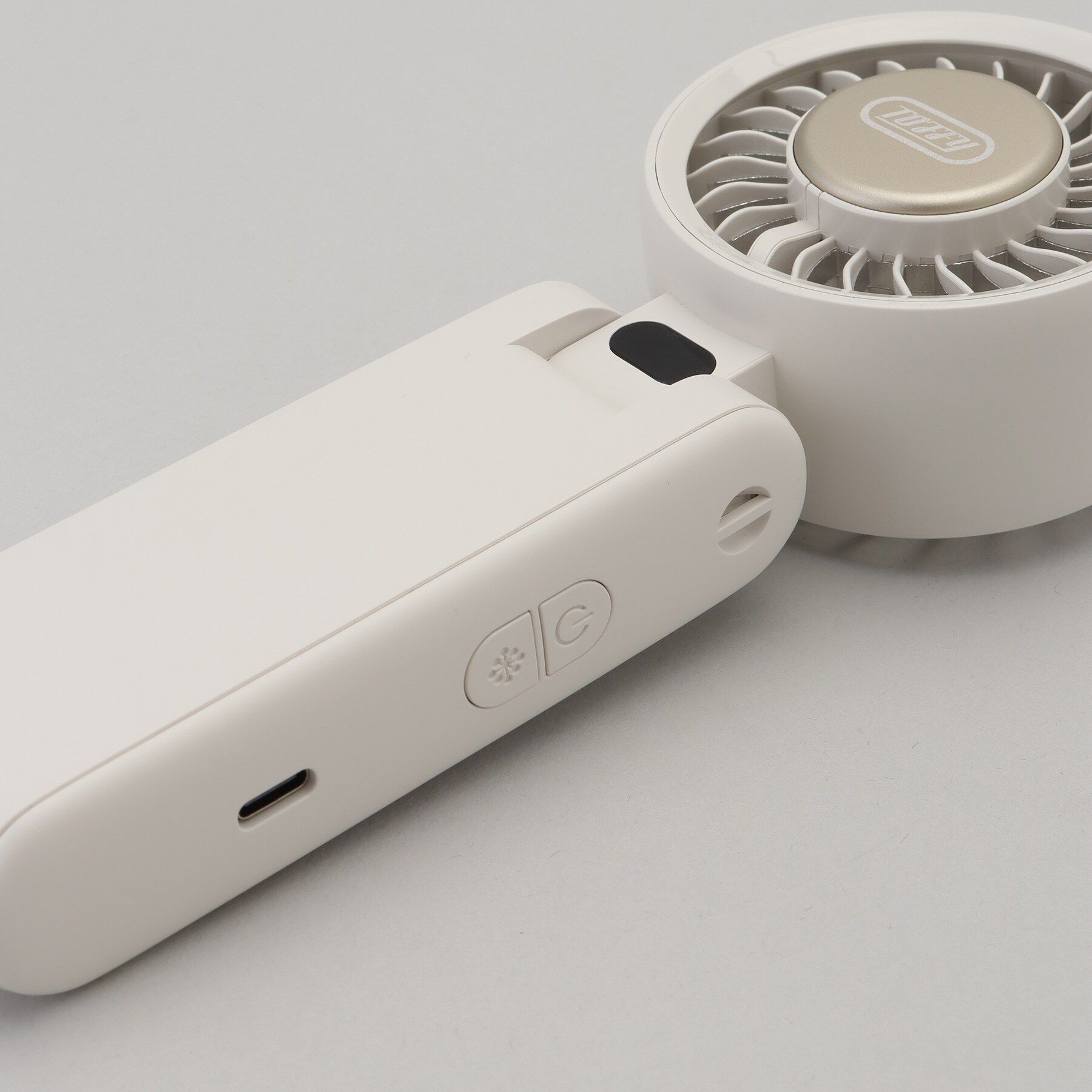 212 KITCHEN STORE「ひんやり パワフルファン パンナホワイト ＜Toffy トフィ＞」|その他|