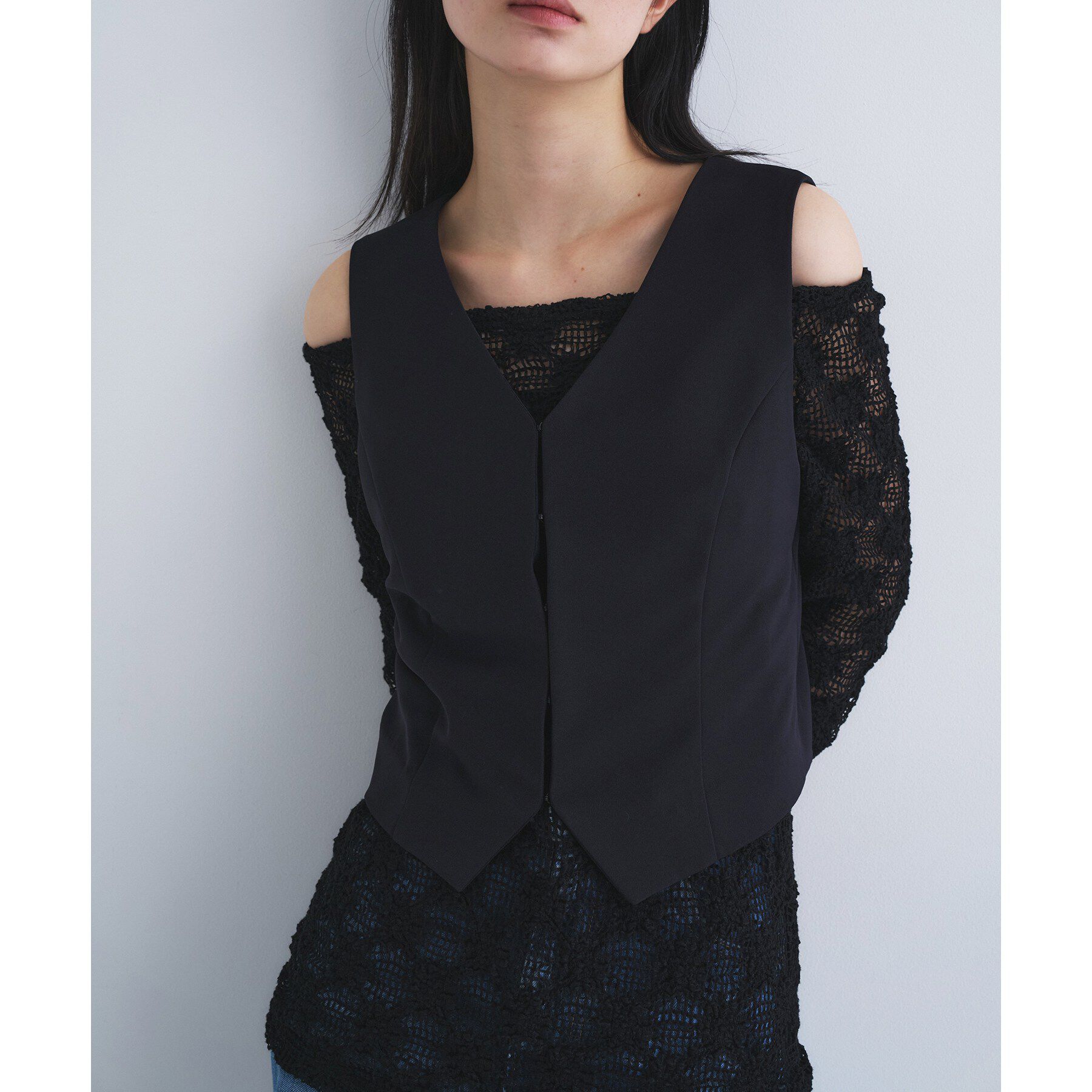 CODE A「front hook short vest」|ベスト・ジレ|ブラック(019)