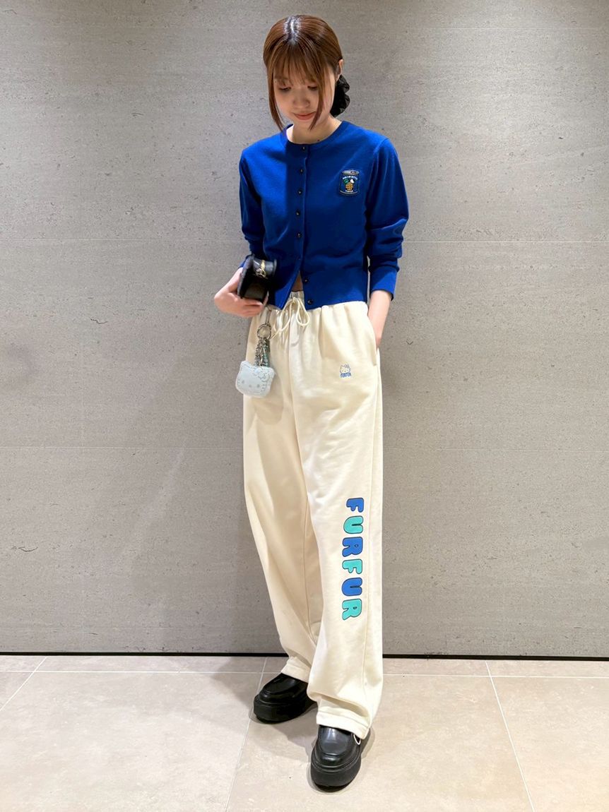 FURFUR「HELLO KITTYスウェットパンツ」|チノ|