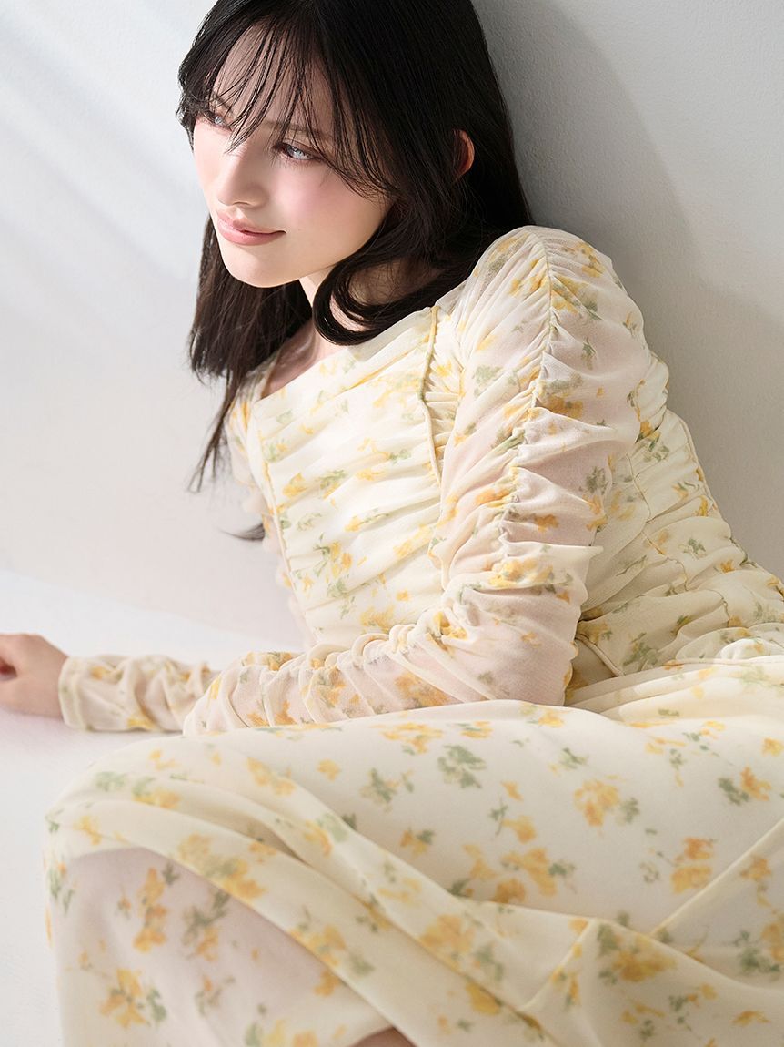 SNIDEL「フロッキープリントギャザーワンピース」|ワンピース|