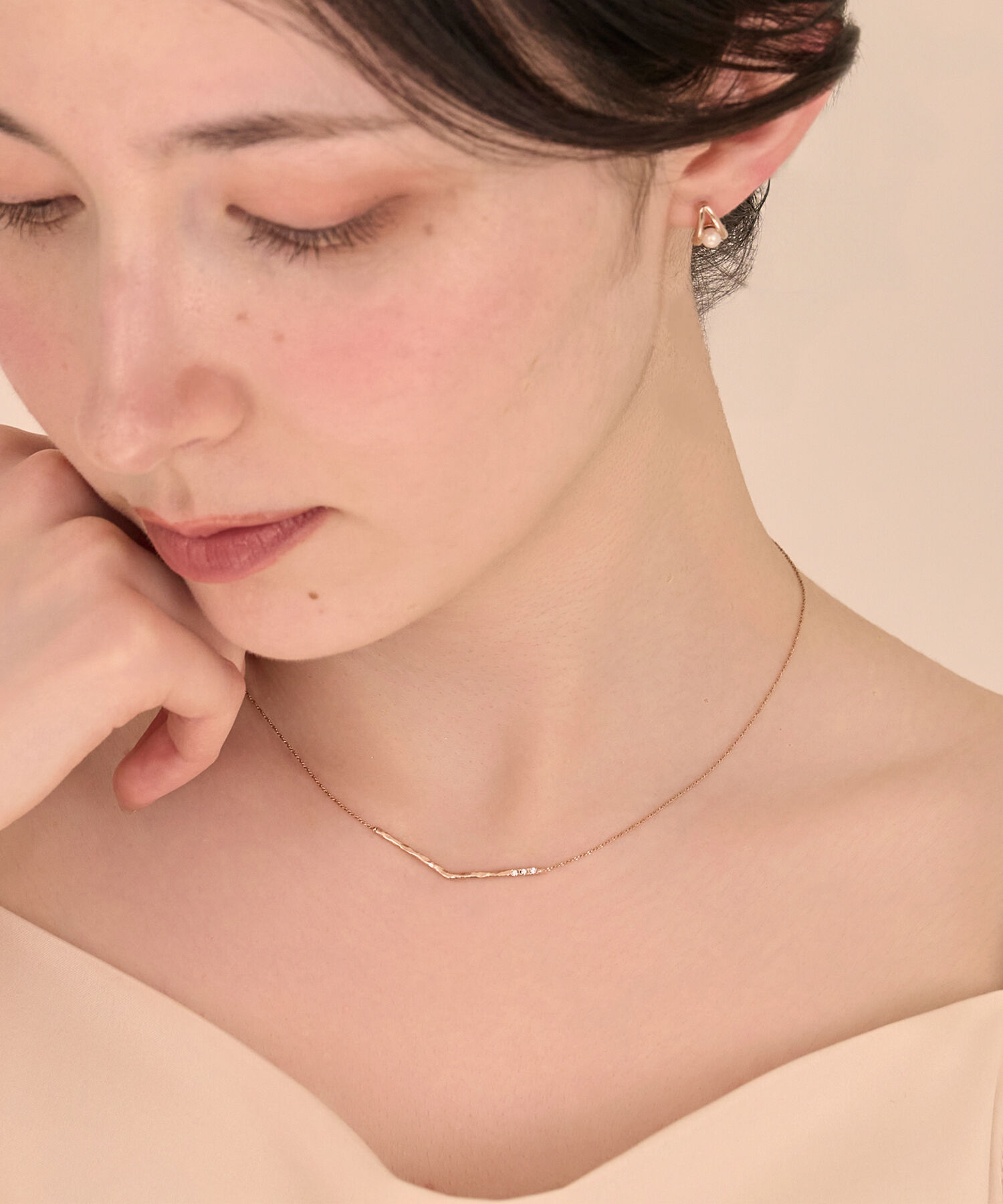 Phoebe「【金属アレルギー対応】バランスラインネックレス」|ネックレス|