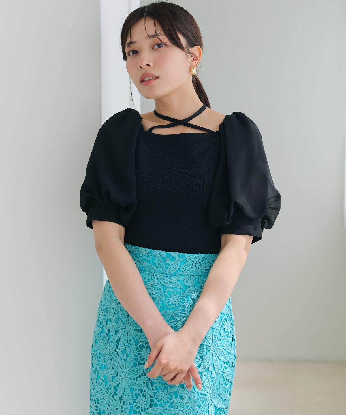 アンドクチュール「シアースリーブクロスネックプルオーバー」|Tシャツ・カットソー|