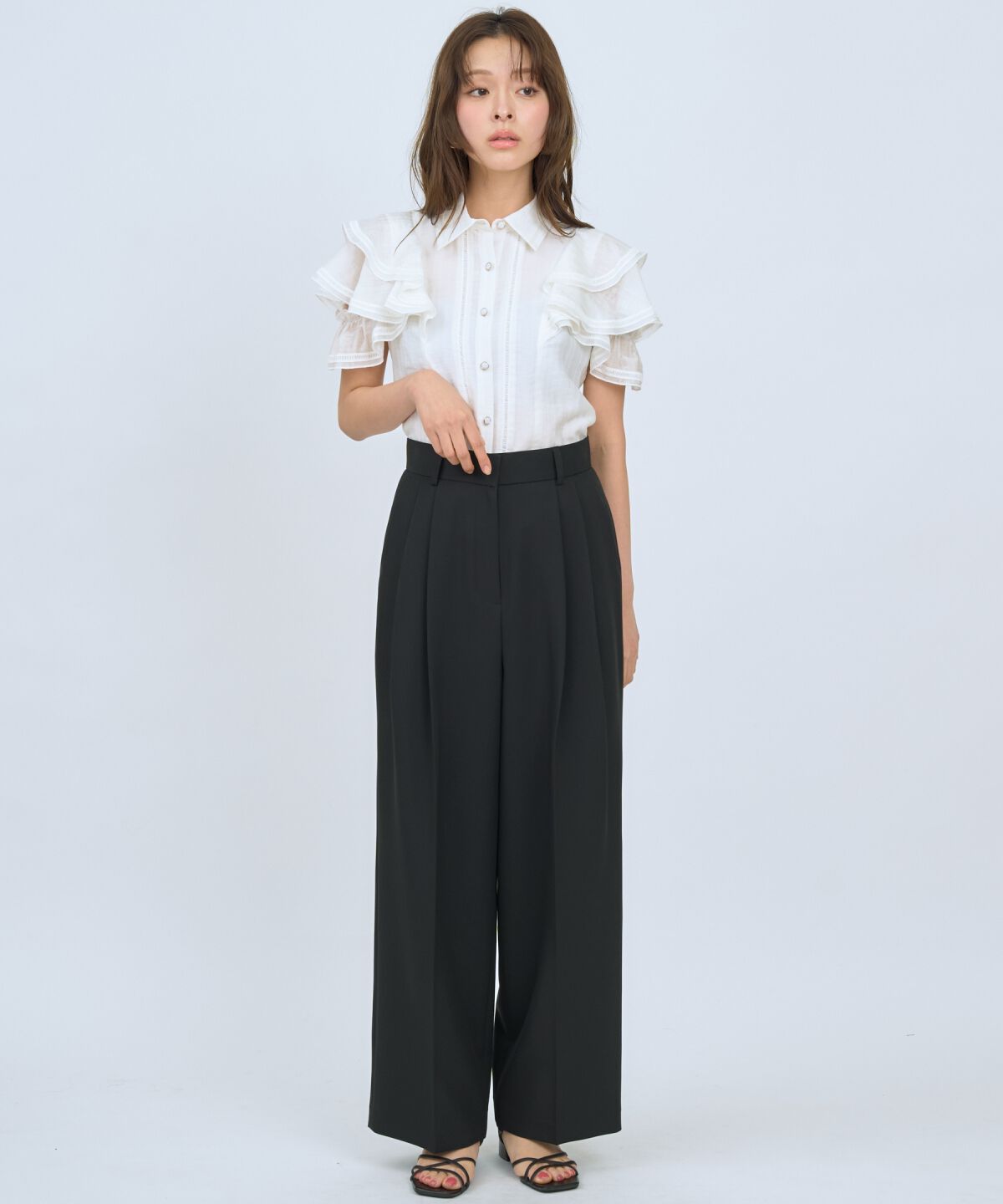 アンドクチュール「ラッフルスリーブシャツブラウス」|シャツ・ブラウス|