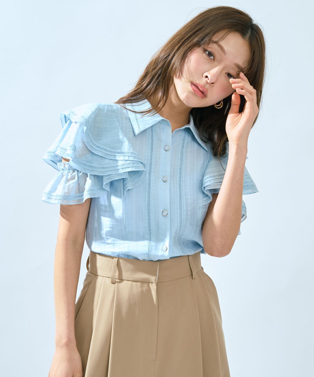 アンドクチュール「ラッフルスリーブシャツブラウス」|シャツ・ブラウス|