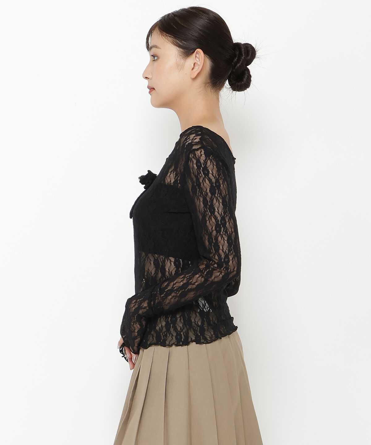 REDYAZEL「ローズブローチレーストップス」|Tシャツ・カットソー|