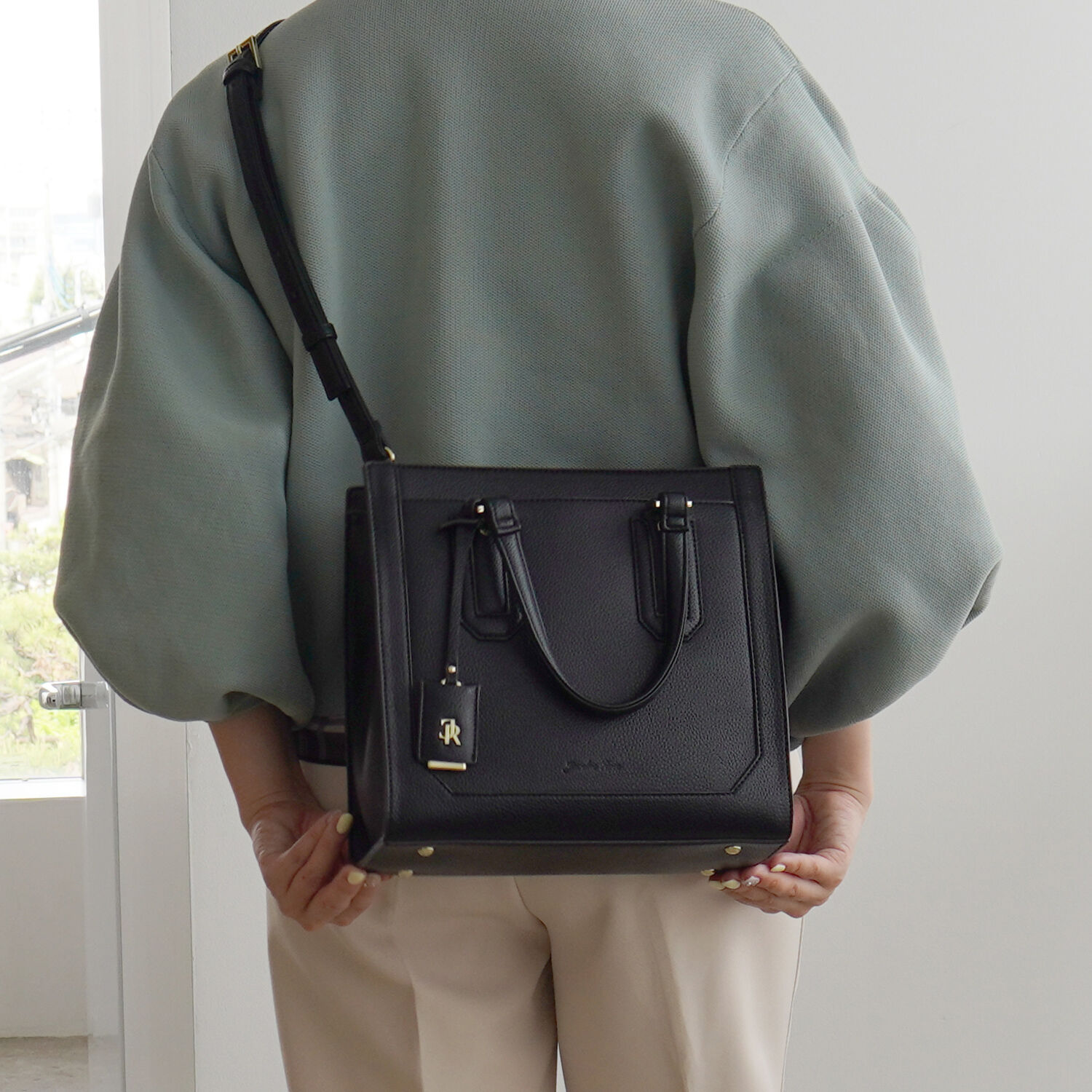  「Jewelna Rose アリゼ トートバッグ ミドルサイズ 11928」|ショルダー・メッセンジャー|