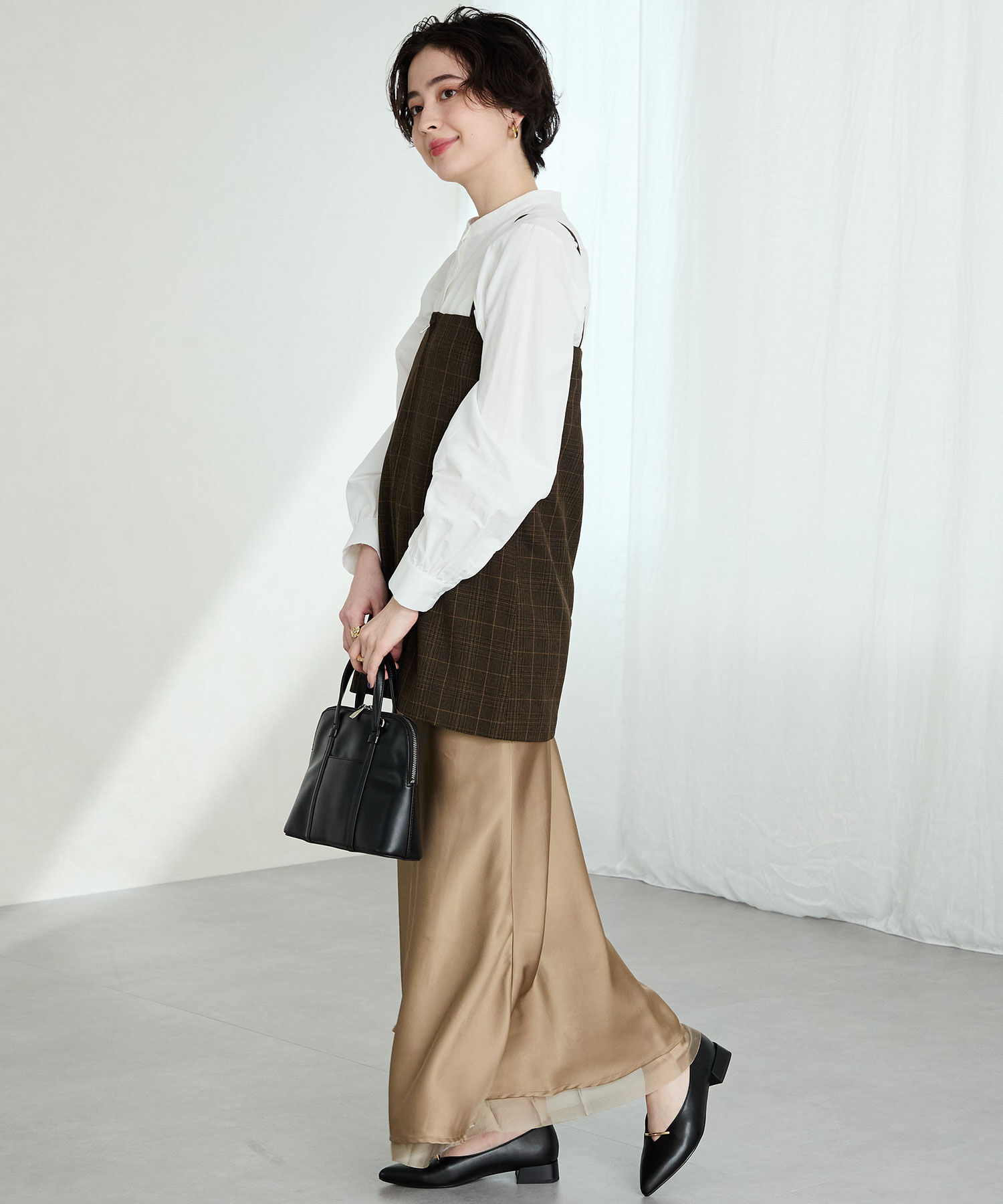 ORiental TRaffic「【WEB限定】ラインメタルパーツ ポインテッドトゥ パンプス /55304 フラット シンプル」|パンプス|