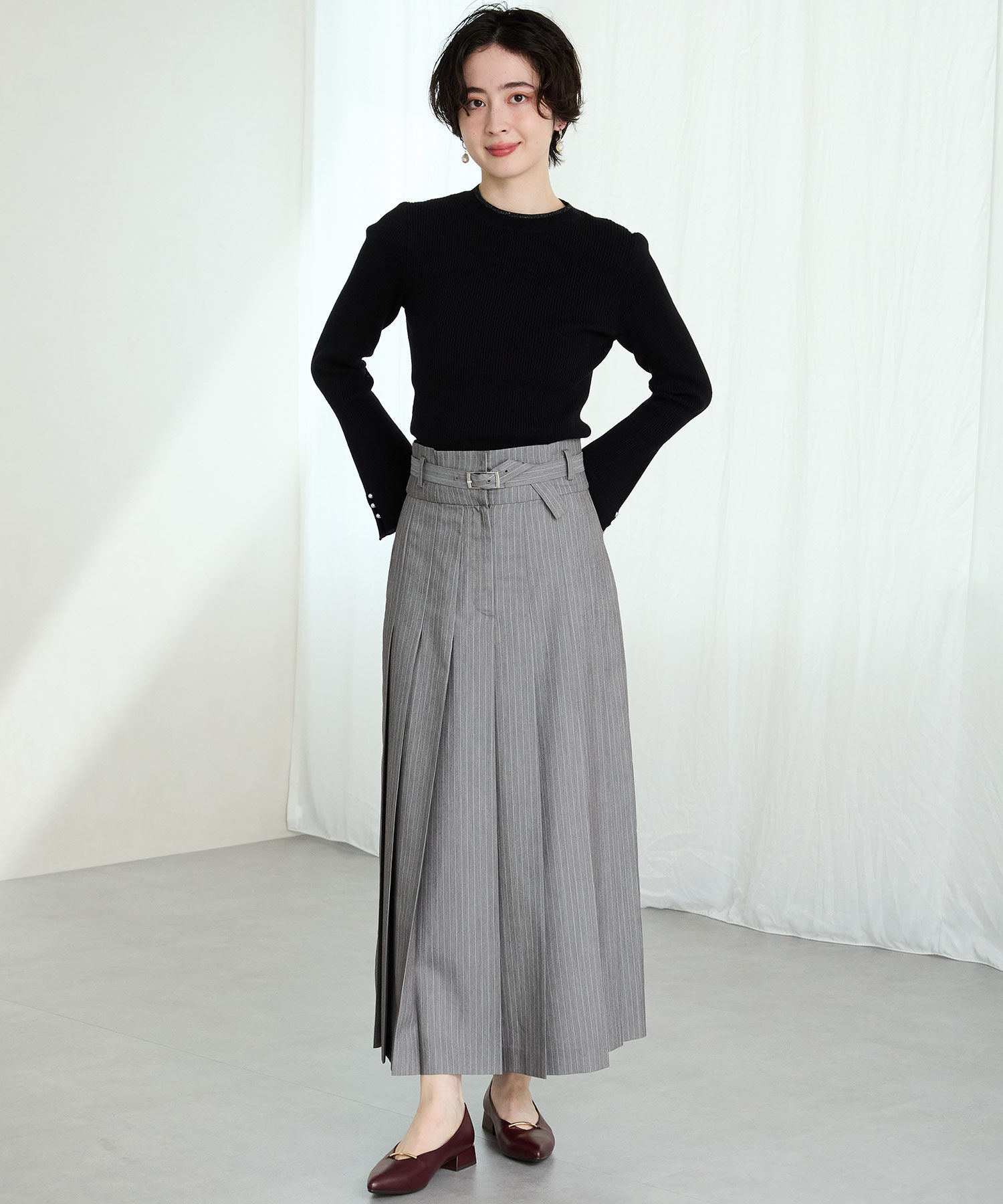 ORiental TRaffic「【WEB限定】ラインメタルパーツ ポインテッドトゥ パンプス /55304 フラット シンプル」|パンプス|