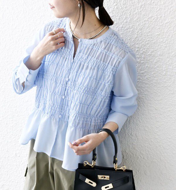 SHIPS any「《一部追加予約》【WEB限定】SHIPS any:〈洗濯機可能〉シアー シャーリング プチフリル ペプラム ブラウス」|シャツ・ブラウス|ライトブルー