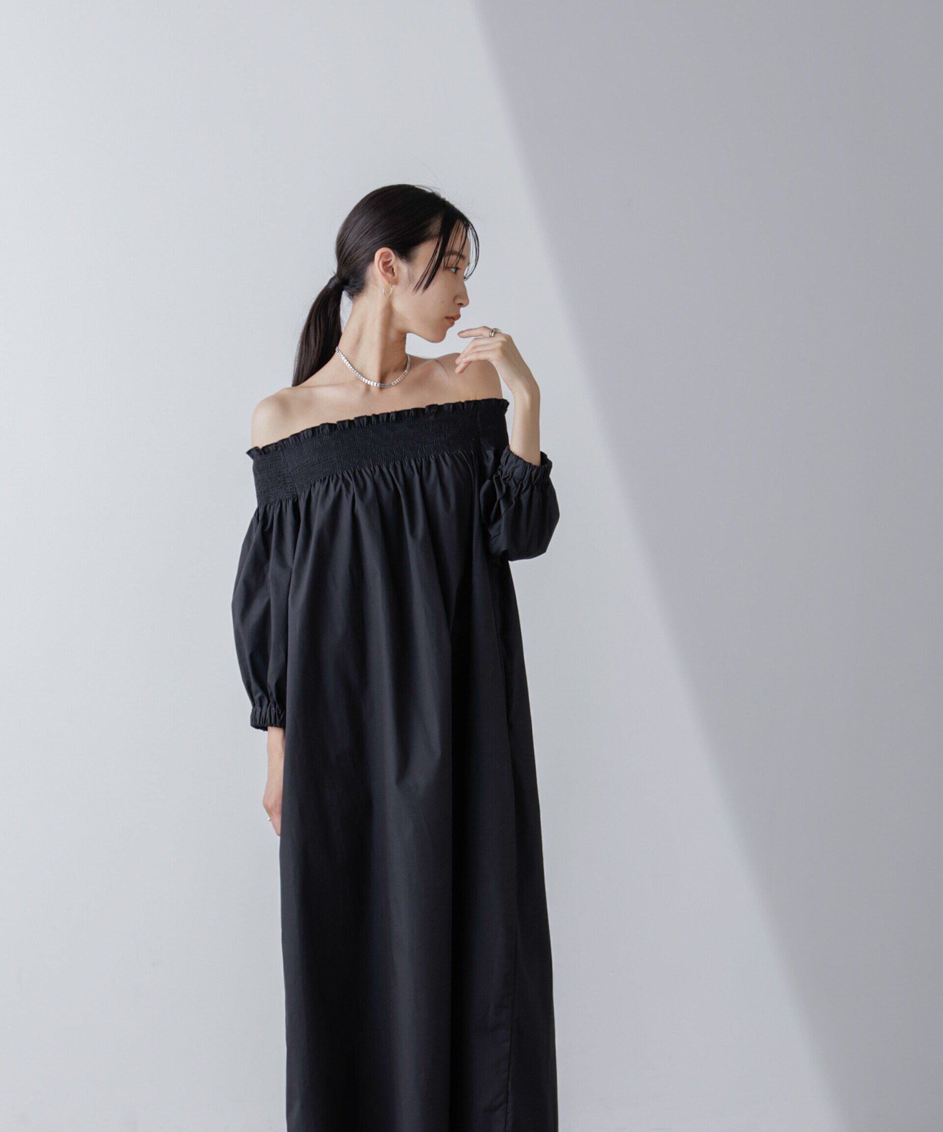 nano･universe「2wayシャーリングオフショルダーワンピース」|ワンピース|