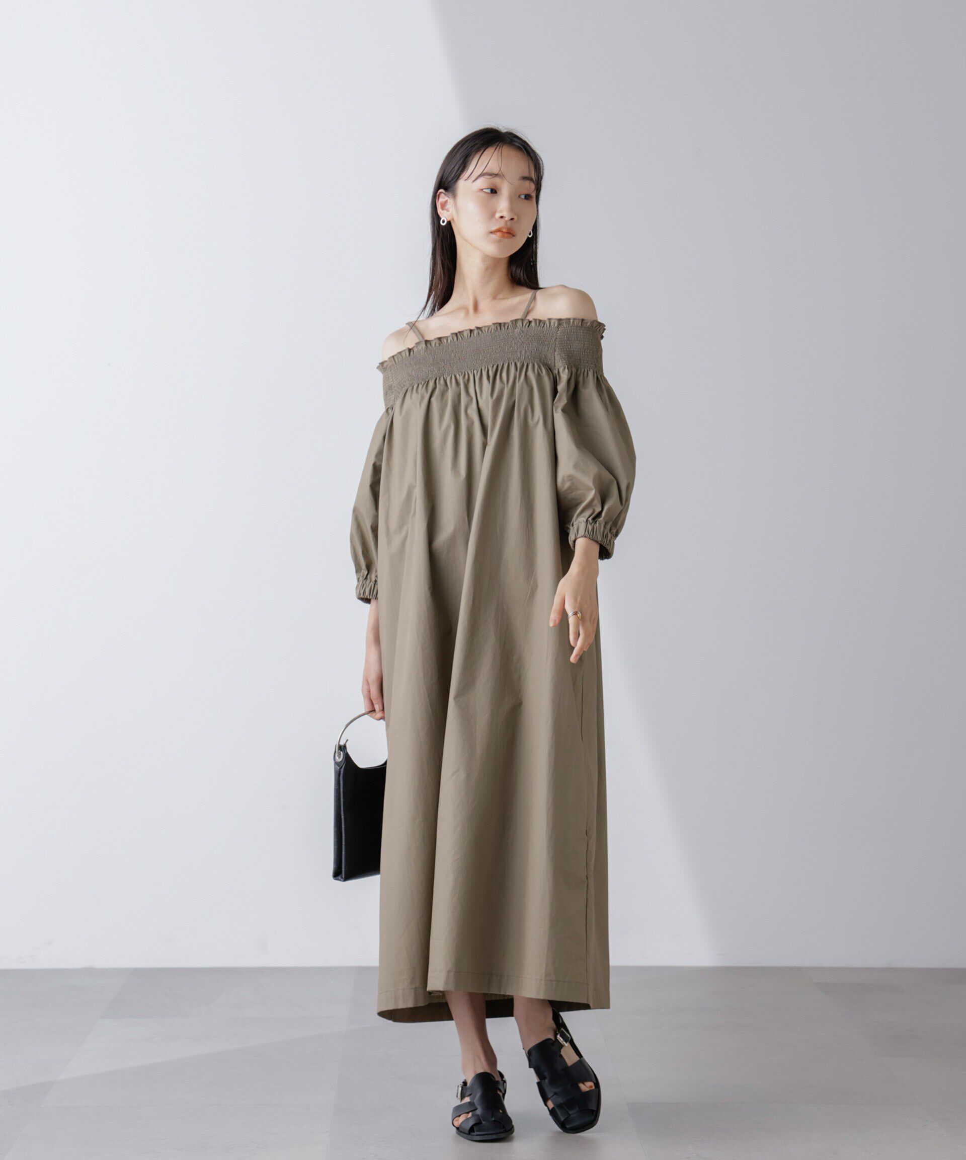 nano･universe「2wayシャーリングオフショルダーワンピース」|ワンピース|