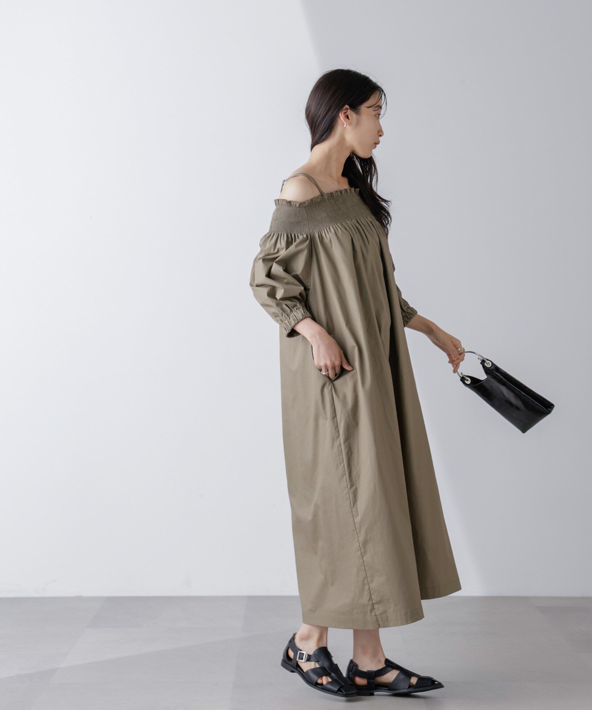 nano･universe「2wayシャーリングオフショルダーワンピース」|ワンピース|