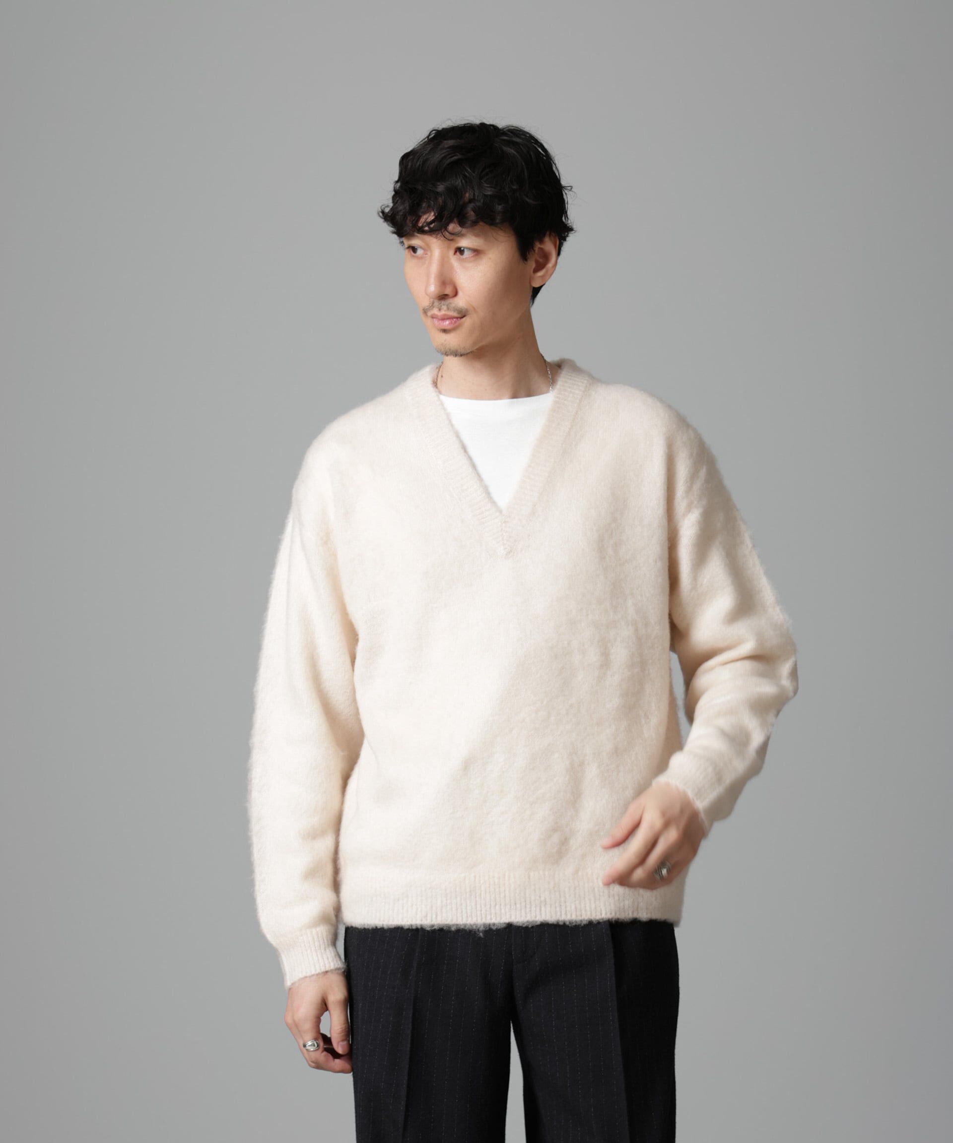 nano･universe「モヘヤブレンド起毛Vネックニット」|ニット・セーター|