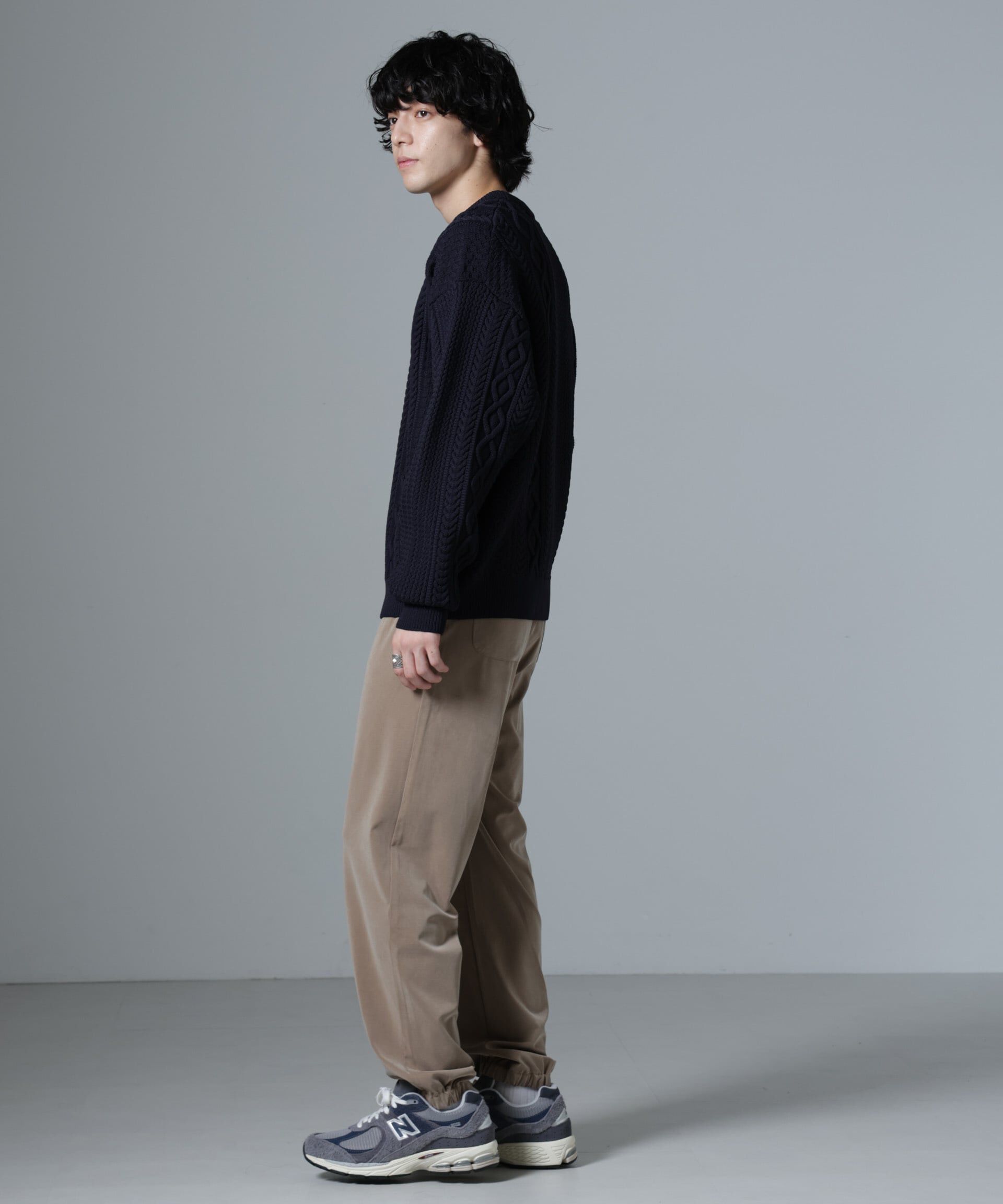 nano･universe「ヌバックライクスムースジョガーパンツ」|チノ|