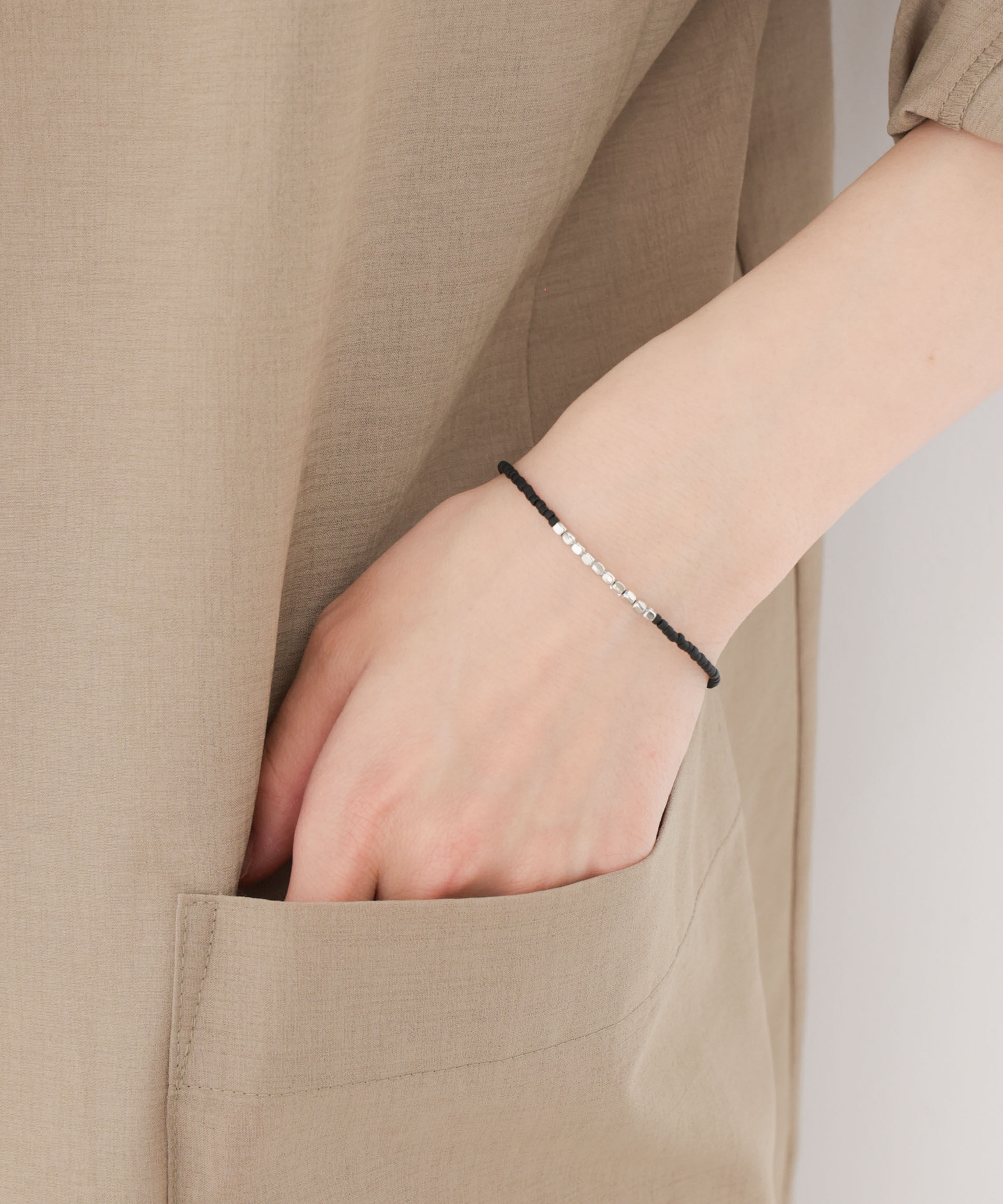 nano･universe「メタルビーズブレスレット」|ブレスレット・バングル|ブラック