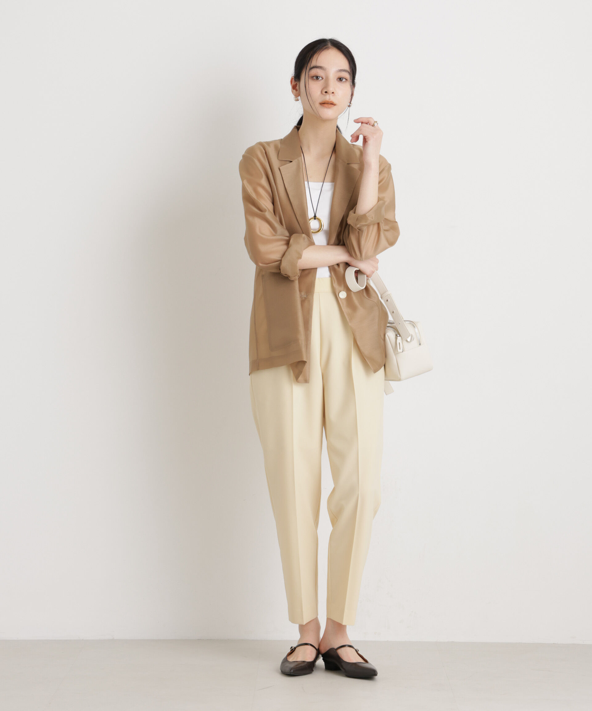 nano･universe「ライトファンクションイージーテーパードパンツ」|チノ|