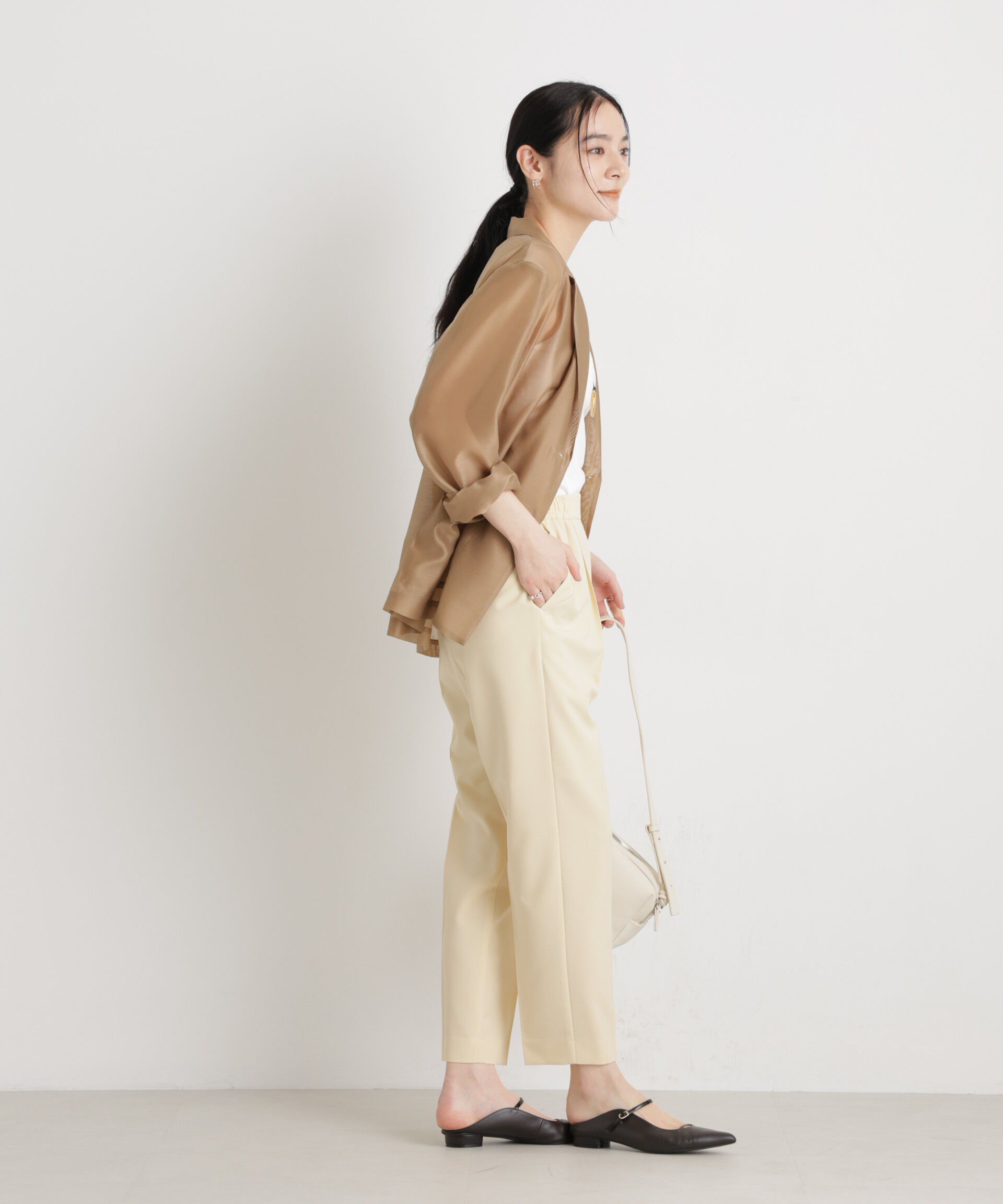 nano･universe「ライトファンクションイージーテーパードパンツ」|チノ|