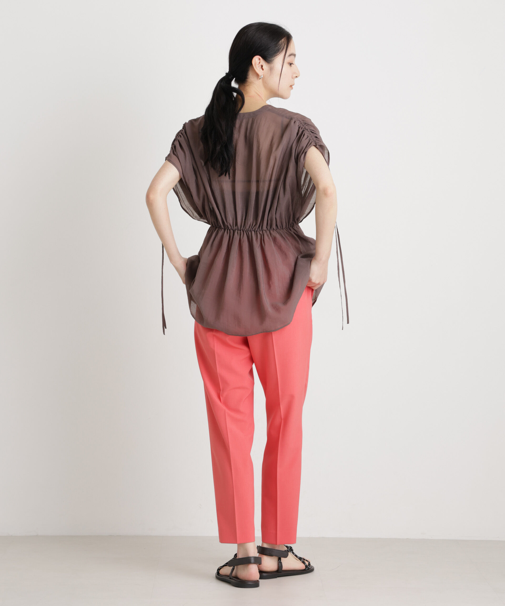 nano･universe「ライトファンクションイージーテーパードパンツ」|チノ|