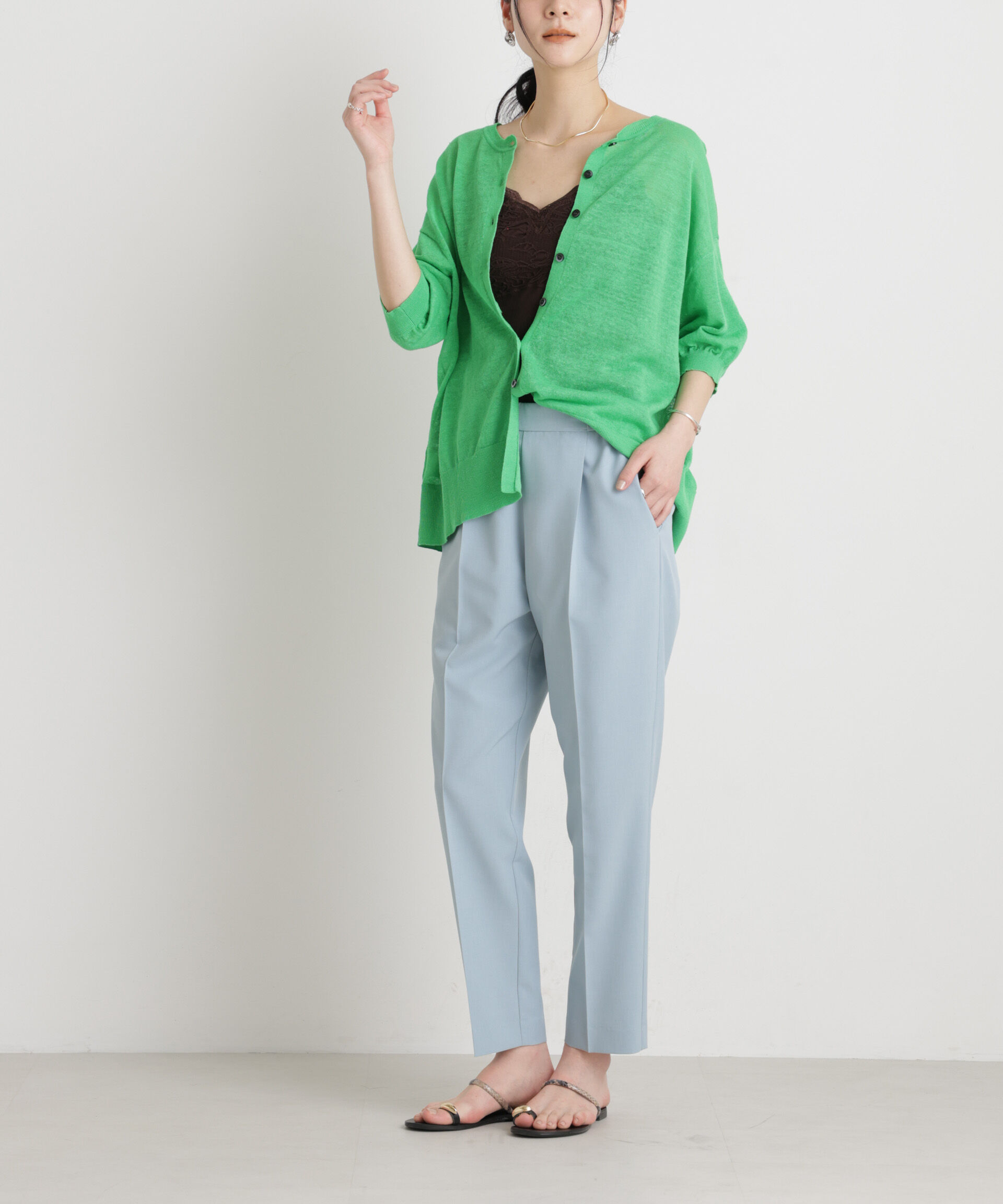 nano･universe「ライトファンクションイージーテーパードパンツ」|チノ|ブルー