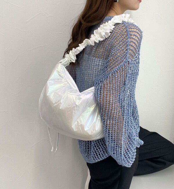 fredy emue「ソフトパテッドシャーリングショルダーバッグ」|ショルダー・メッセンジャー|